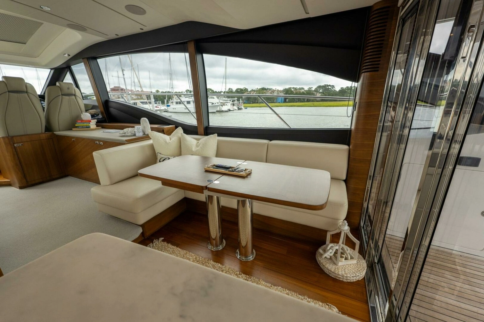 Princess 62 - Regent - Salon