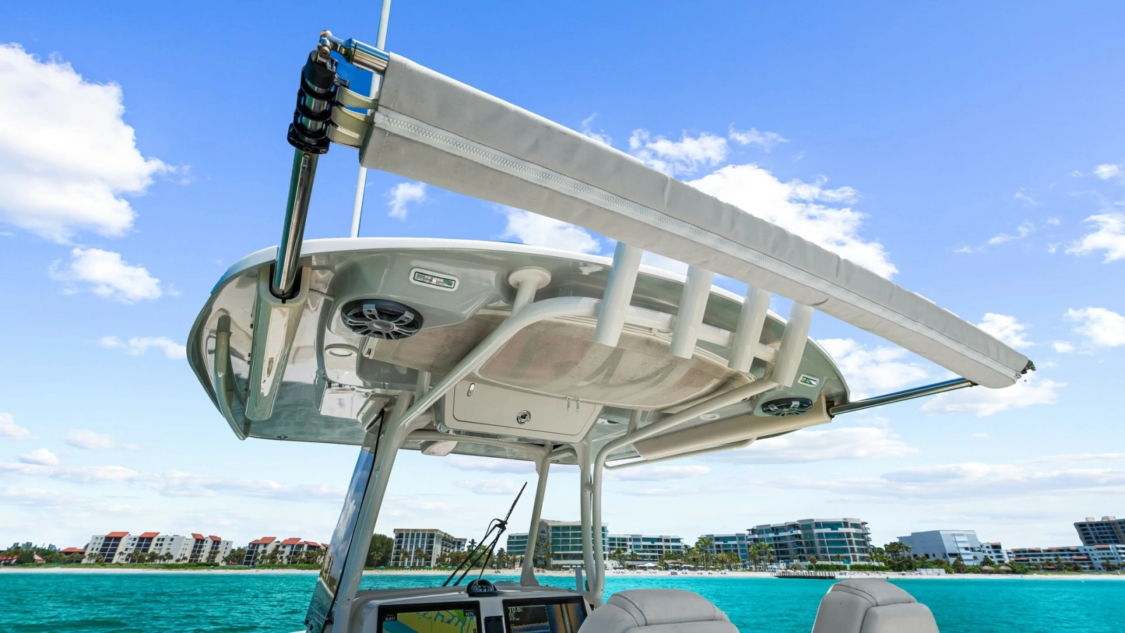 Helm Station with T-Top