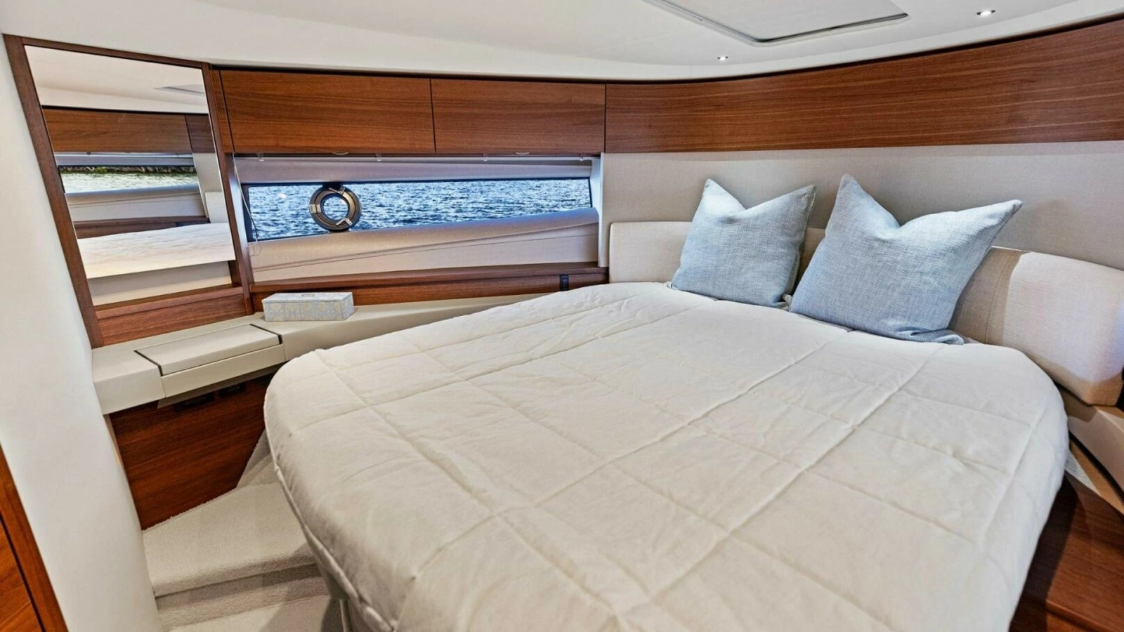 2025 Princess F50 Flybridge Forward VIP Stateroom
