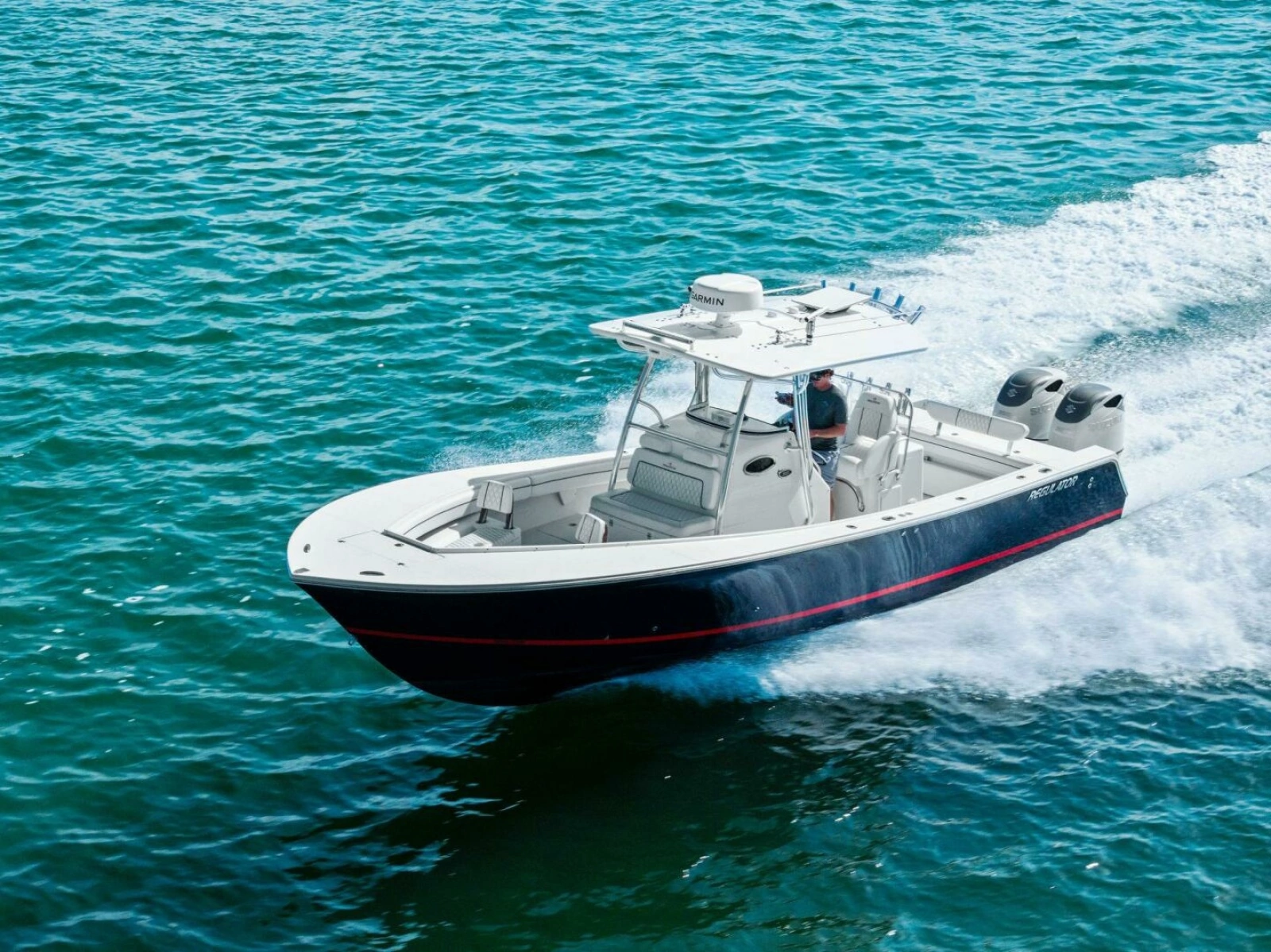 2012 Regulator 32