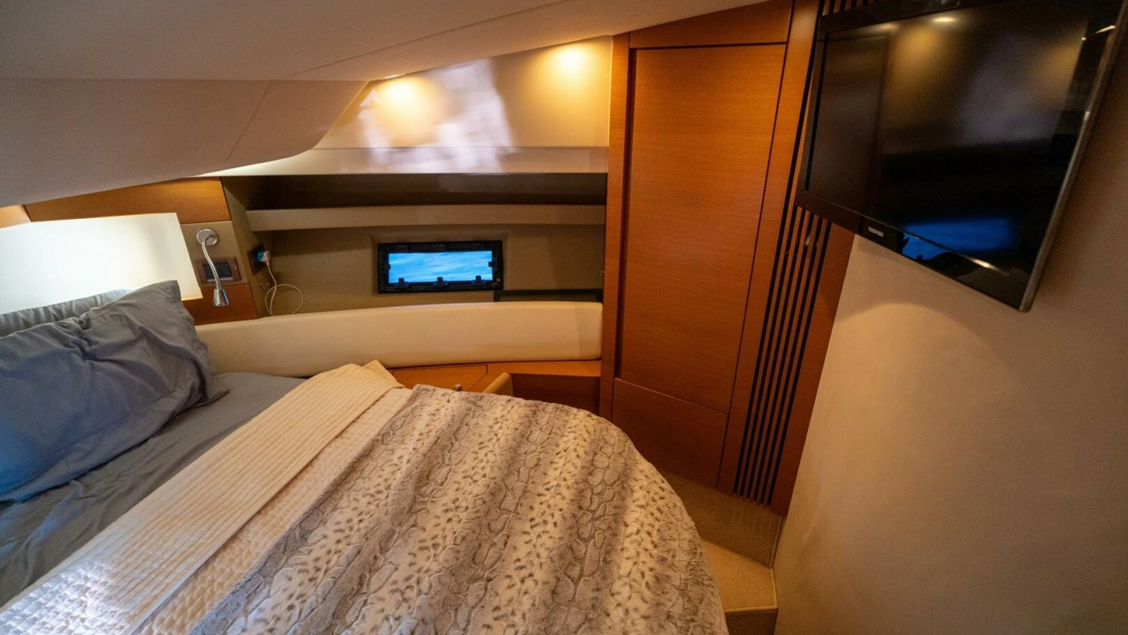 2013 Azimut 40 Flybridge