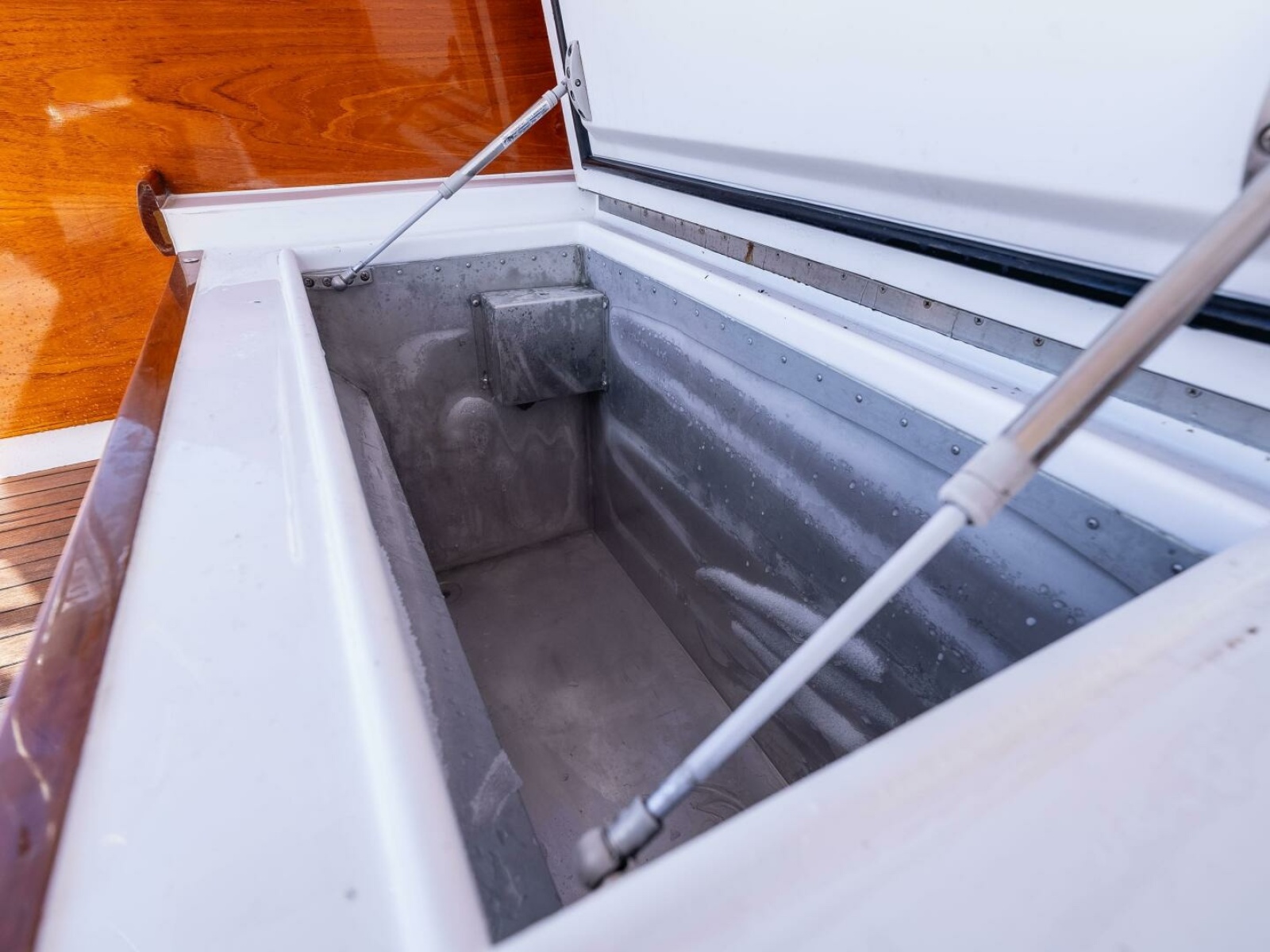 55' 1981 Merritt 55 Convertible
