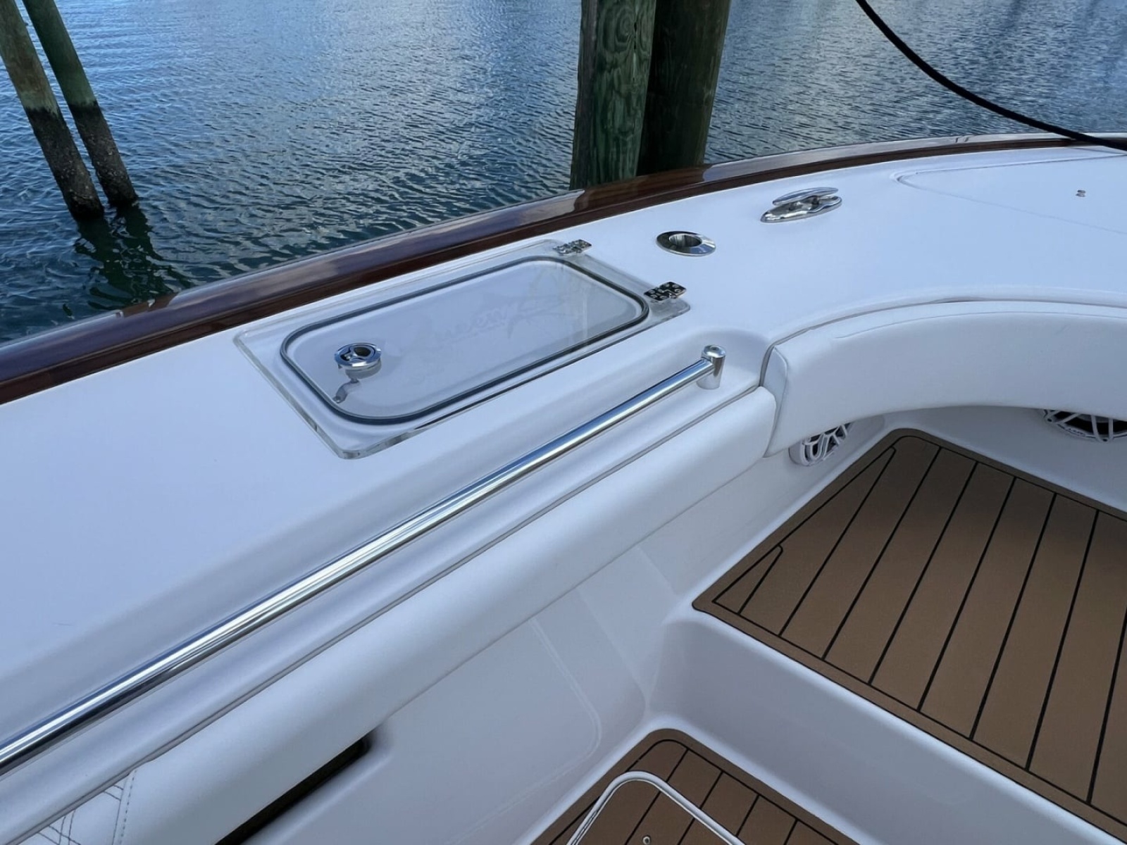 Queen/Smith Custom 53 - Bow