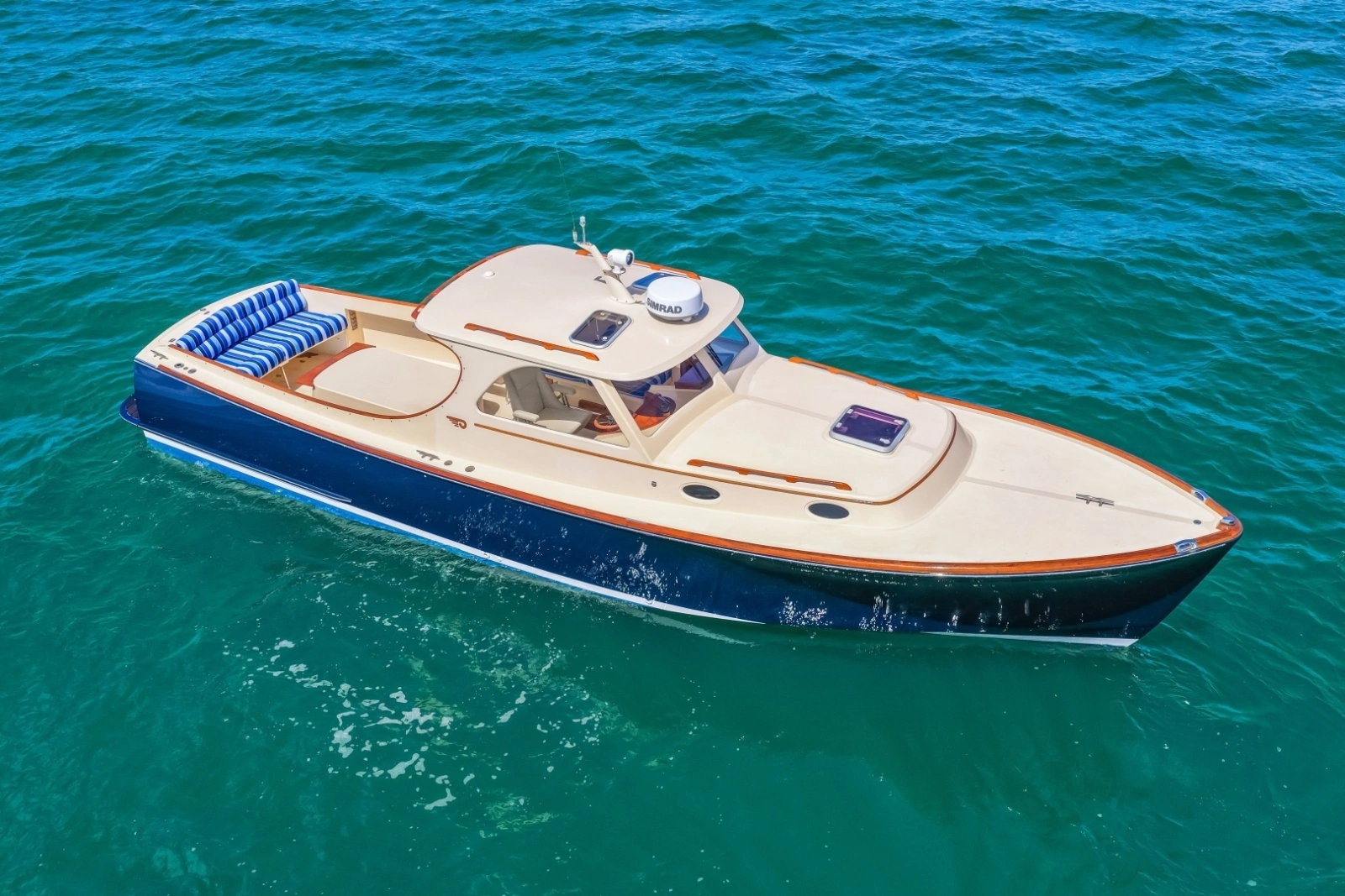 1998 36 Hinckley Picnic Boat Starboard