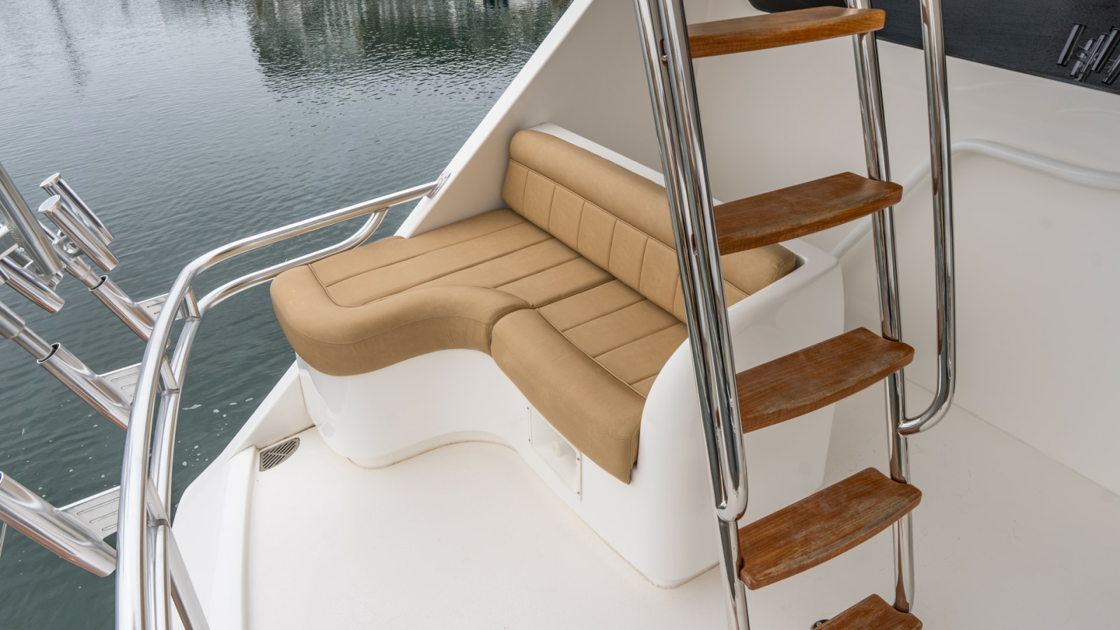 Skybridge Access with Seating Area