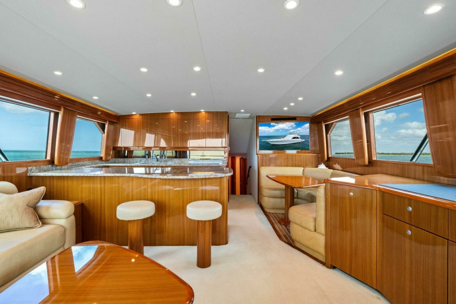 64' 2008 Viking 64 Convertible