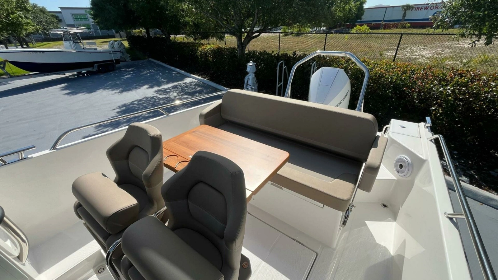 2024 Nimbus Tender 8