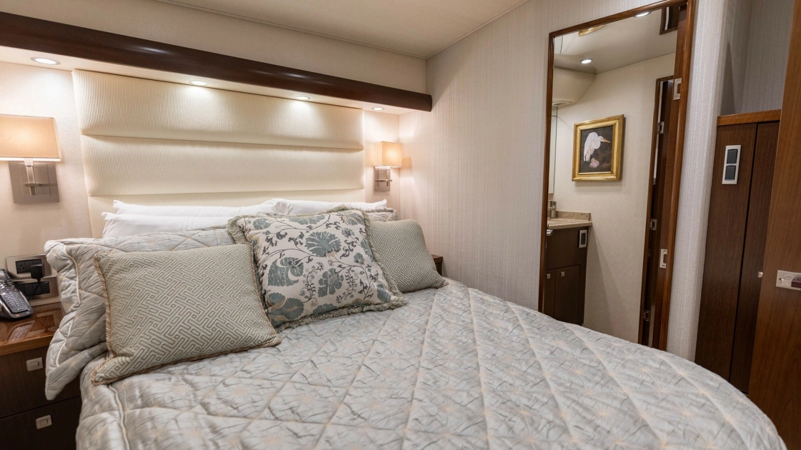 2015 Viking 76 Enclosed Bridge- CHULA- Port Guest VIP Mid Ship Stateroom