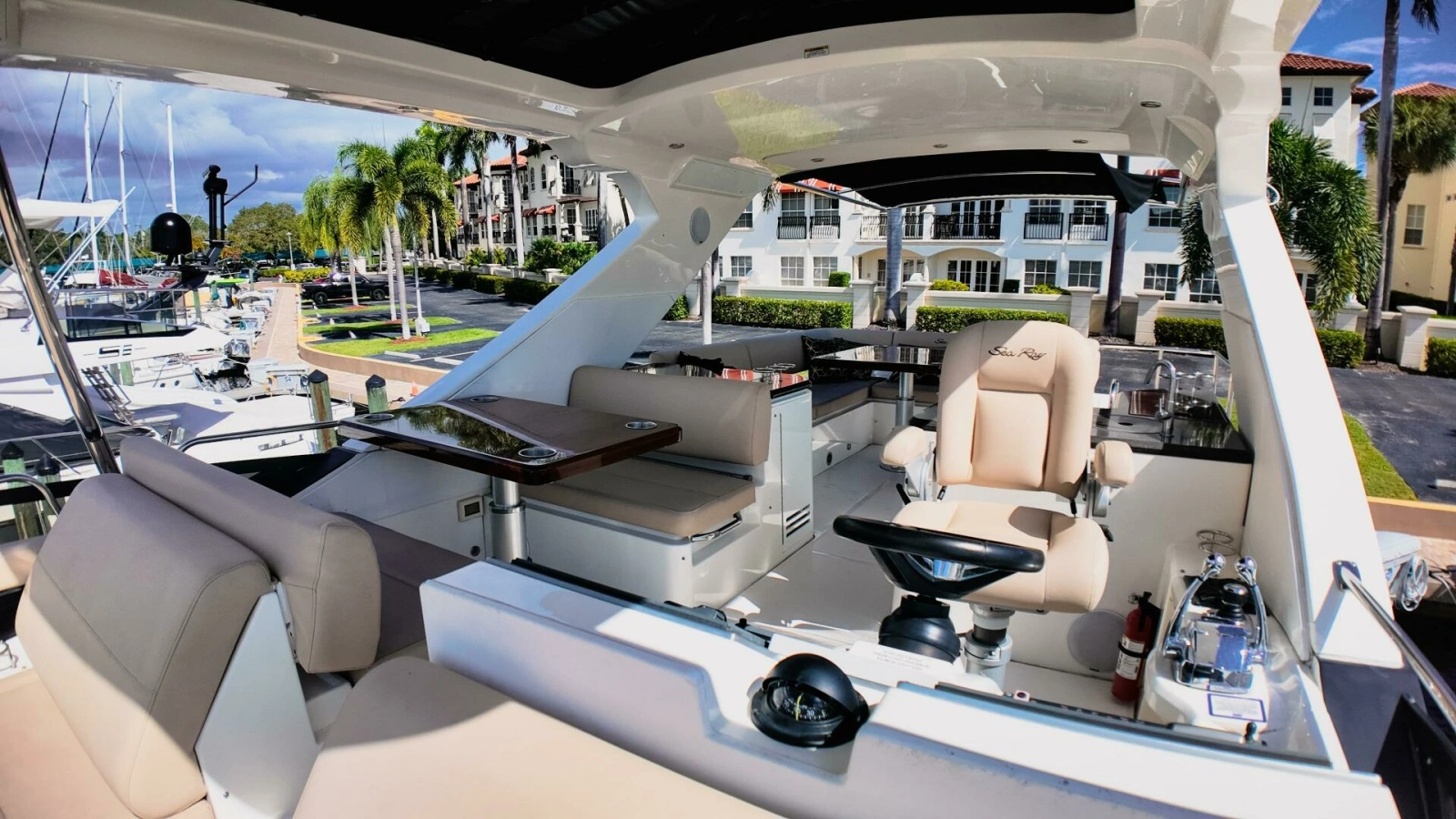 2016 Sea Ray L590 Fly