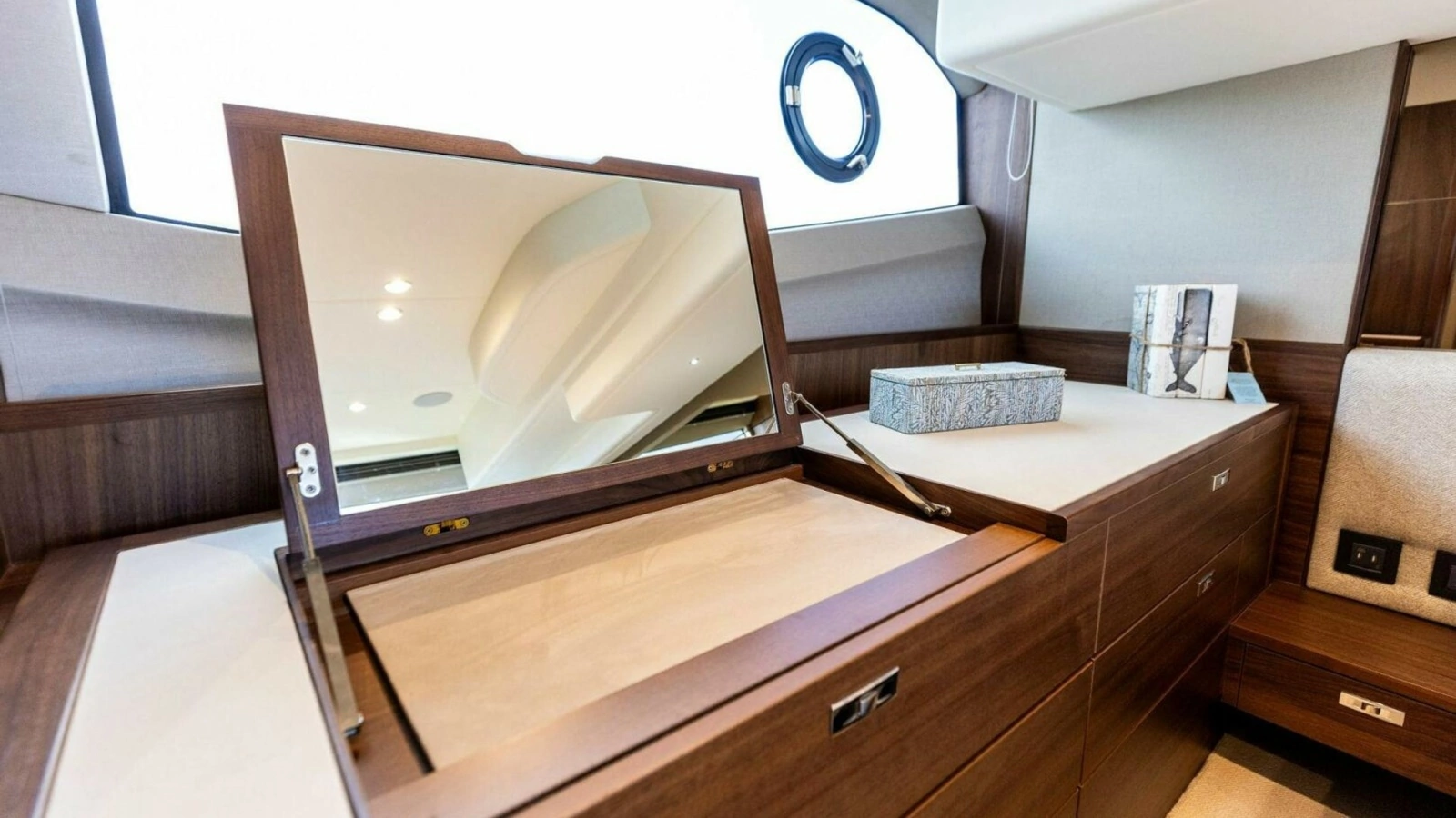 2025 Princess F50 Flybridge Owner's Stateroom