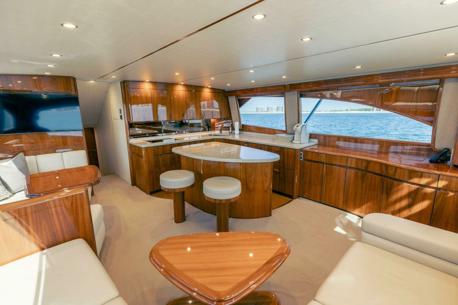 2018 Viking 62 Convertible- Da'Grits- Salon