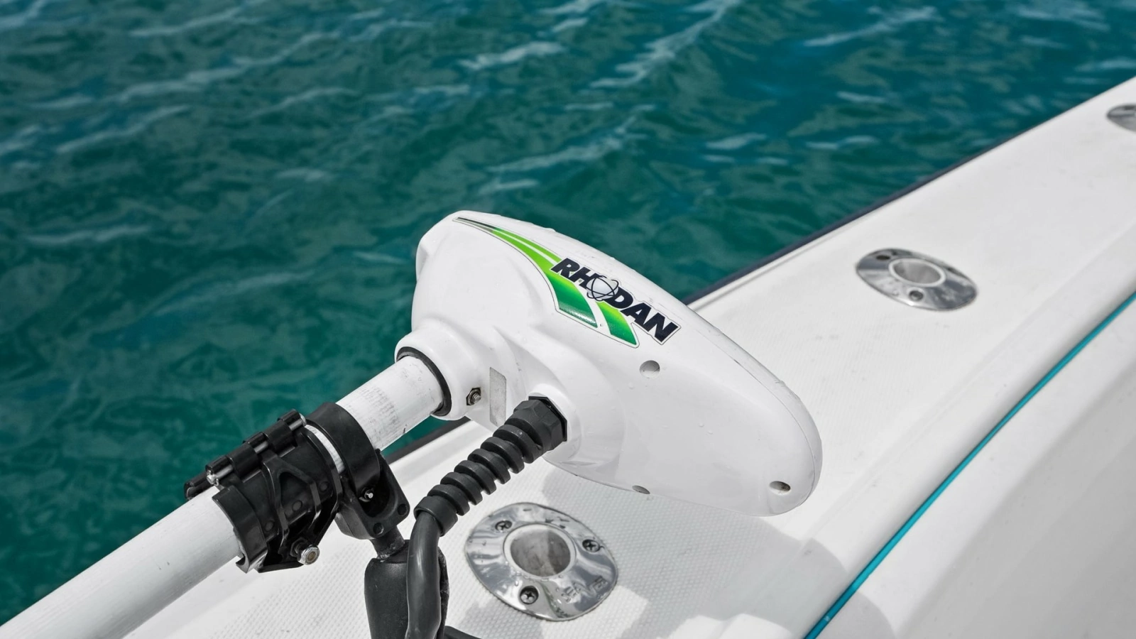Bow Rail with Trolling Motor