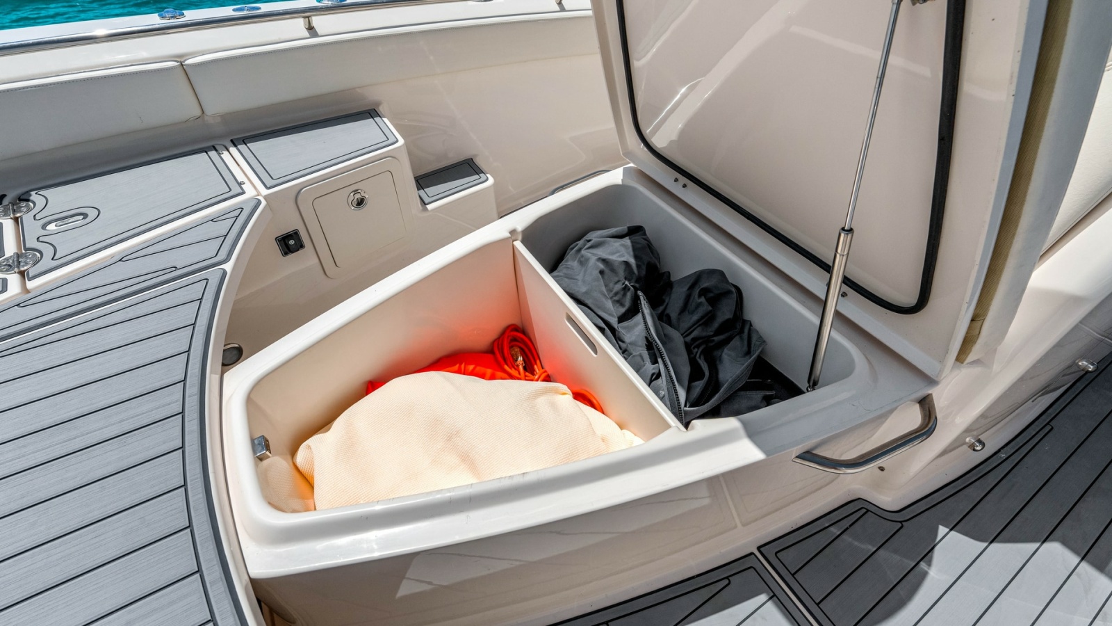 Aft Deck Storage Compartment