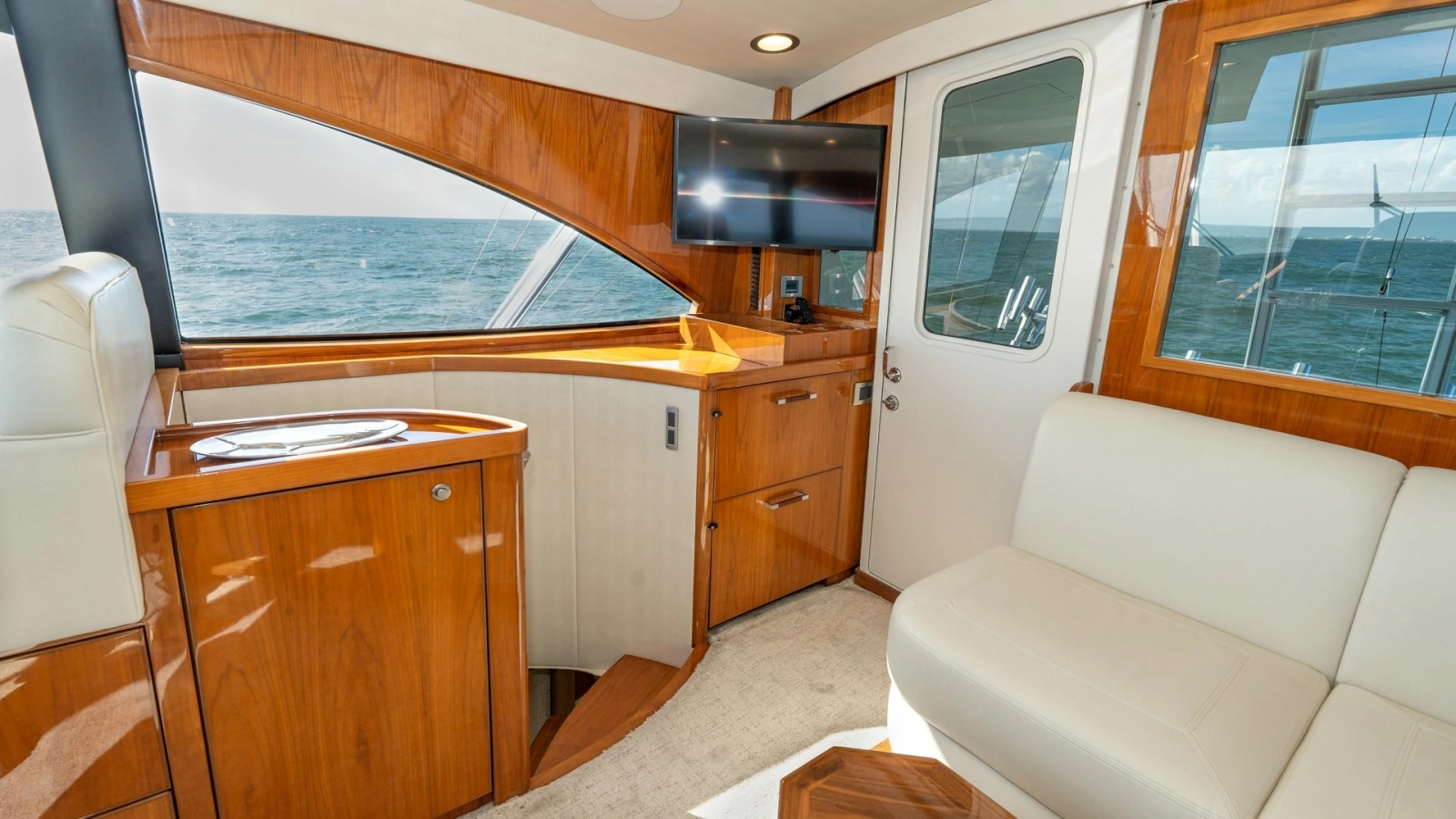 Enclosed Bridge Lounge Area