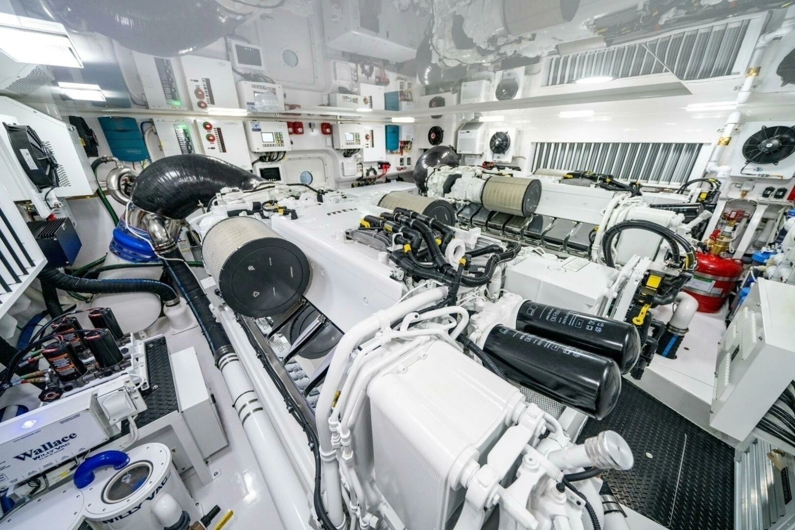 Viking 82 Convertible Engine Room
