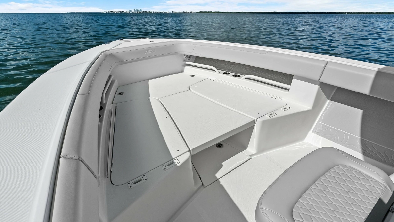 Spacious Bow Seating Area