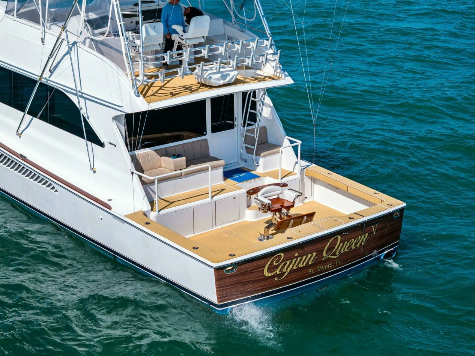 2002 Viking 65 Convertible photo 75