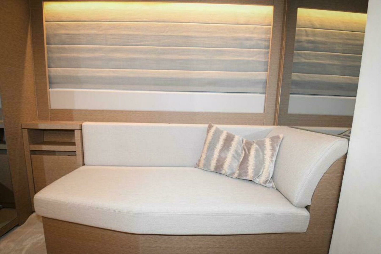 2023 52 Prestige Flybridge - Master Stateroom