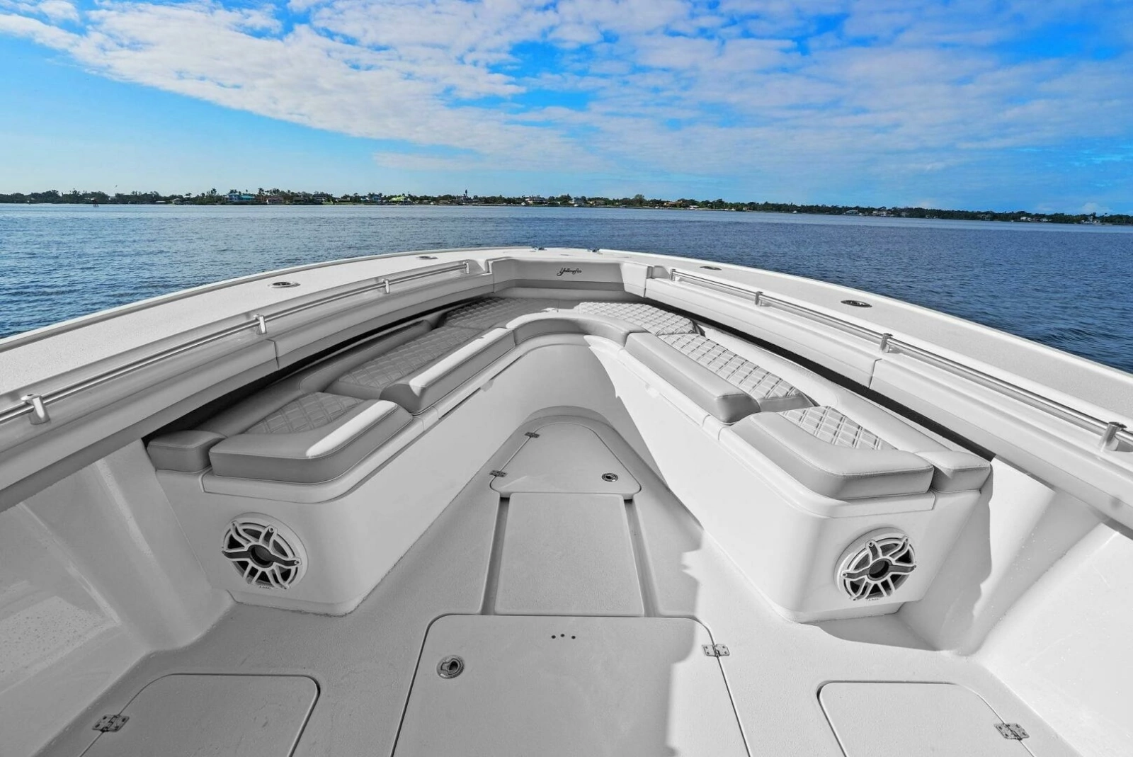 39ft Yellowfin Yacht For Sale