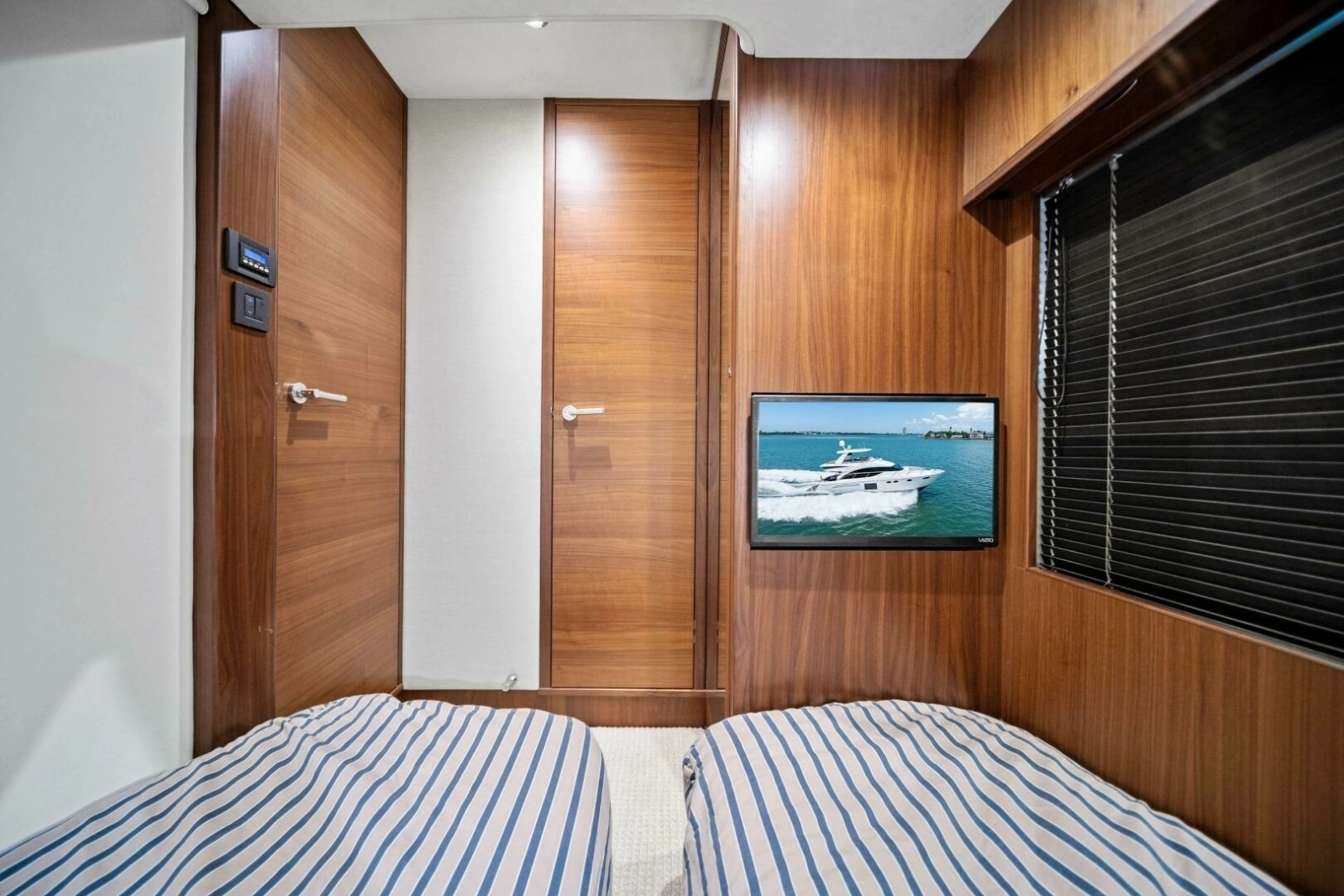 2015 Princess F60 - Starboard Guest Stateroom