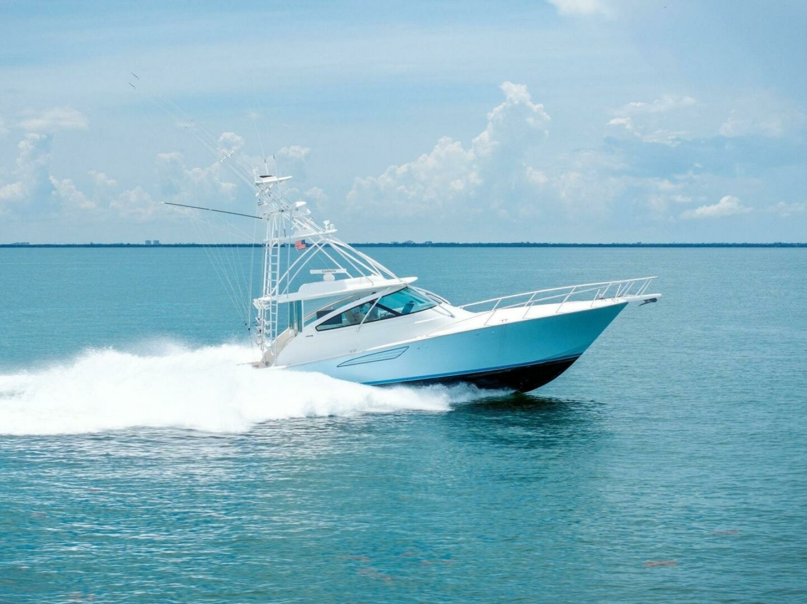 52' 2015 Viking 52 OPEN