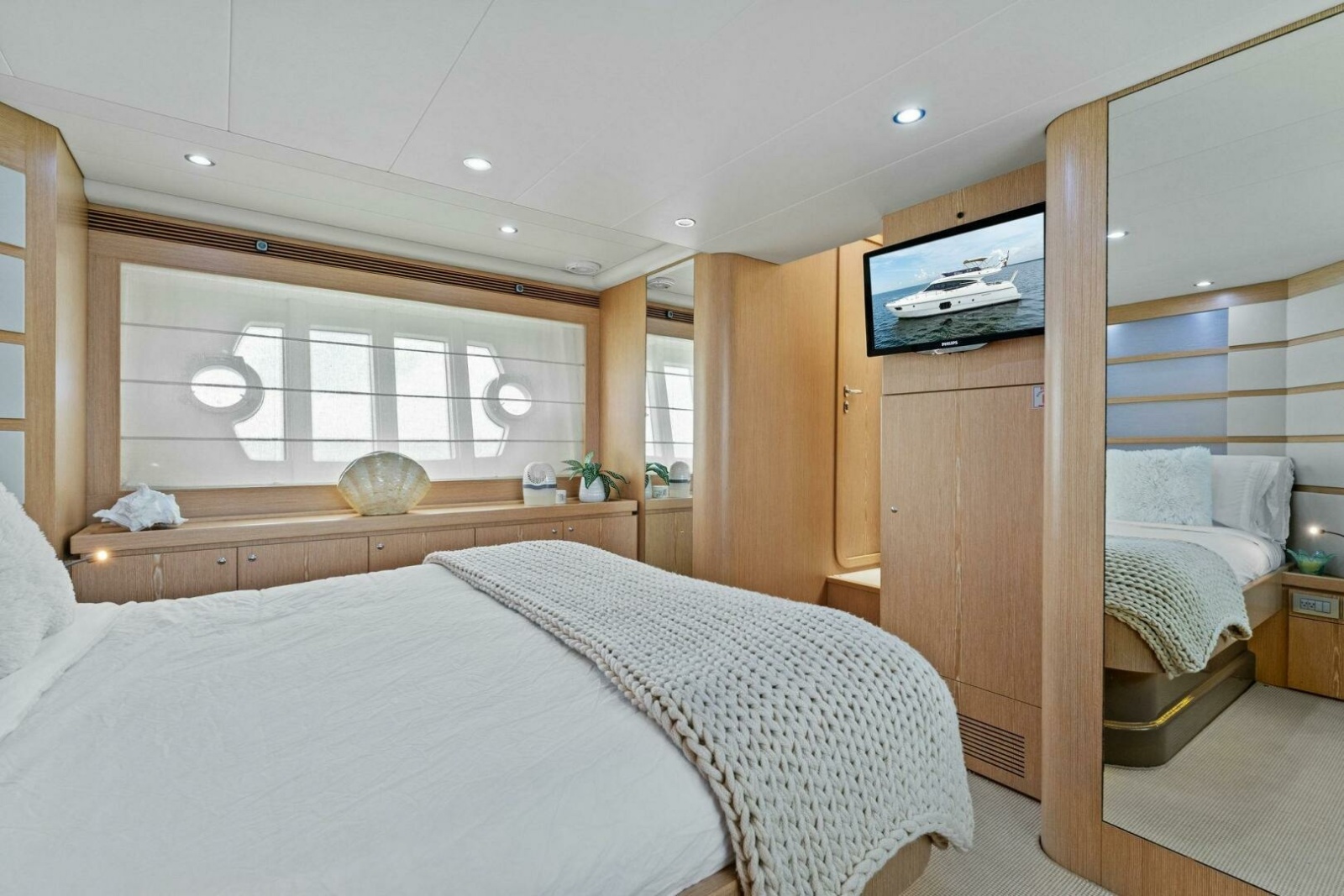 62' 2013 Ferretti Yachts 620