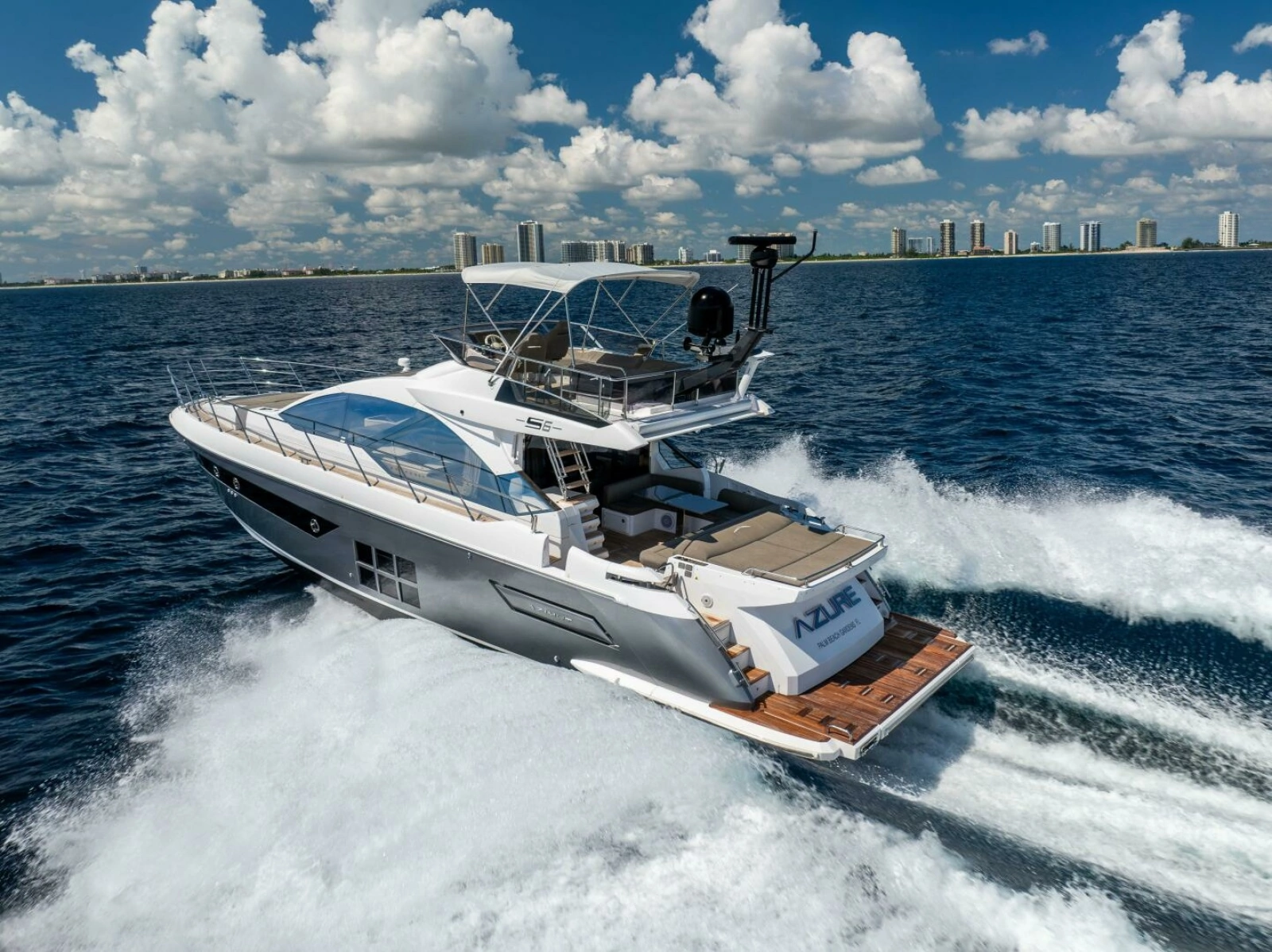 Azimut 60 - Azure - Running Profile