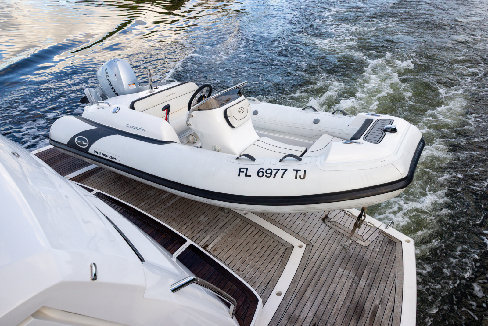 2022 Sunseeker Manhattan 68