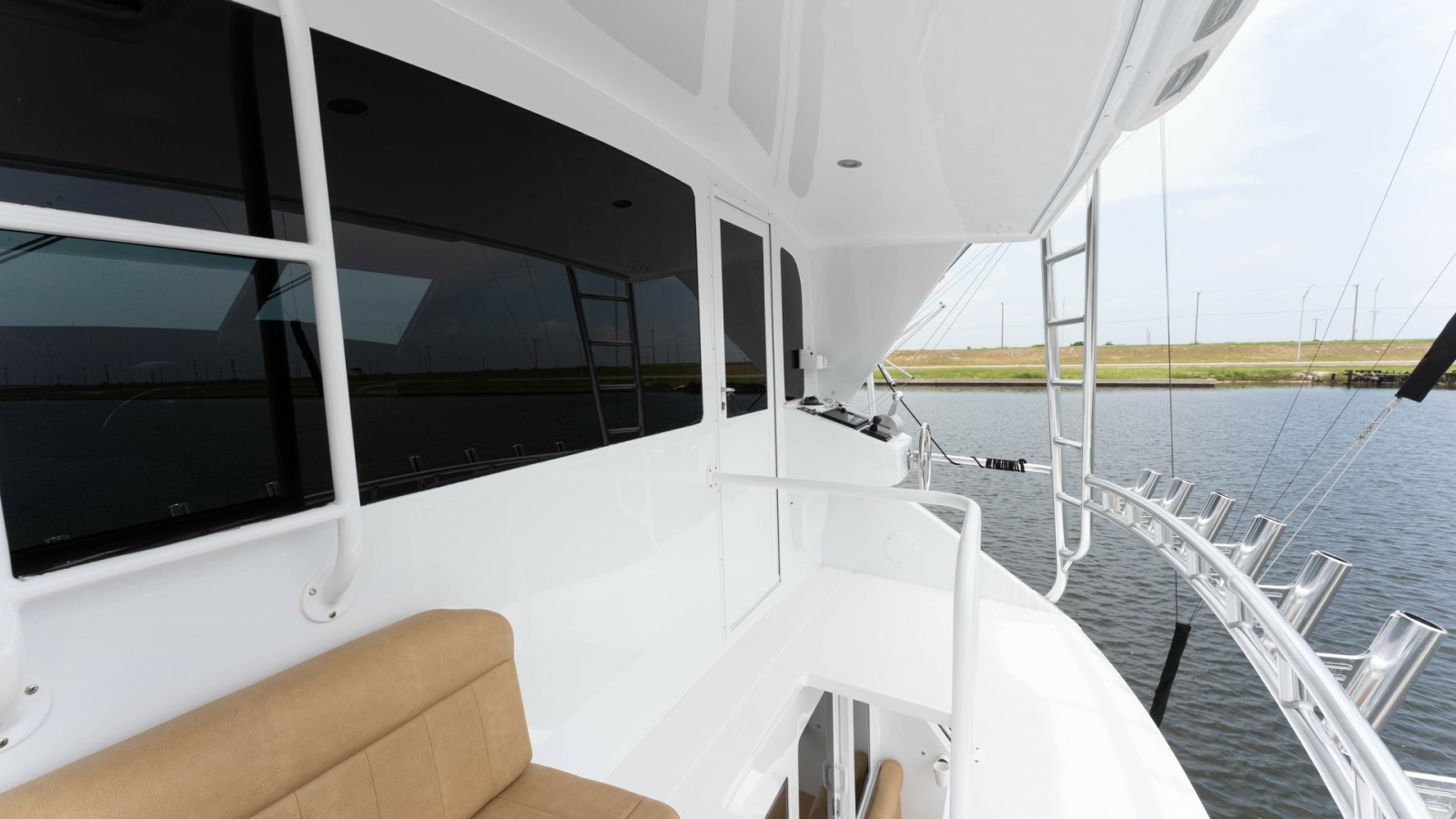 Starboard Side Walkway with Seating