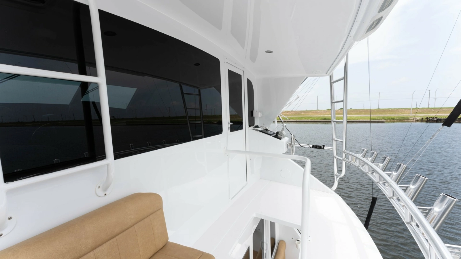 Starboard Side Walkway with Seating