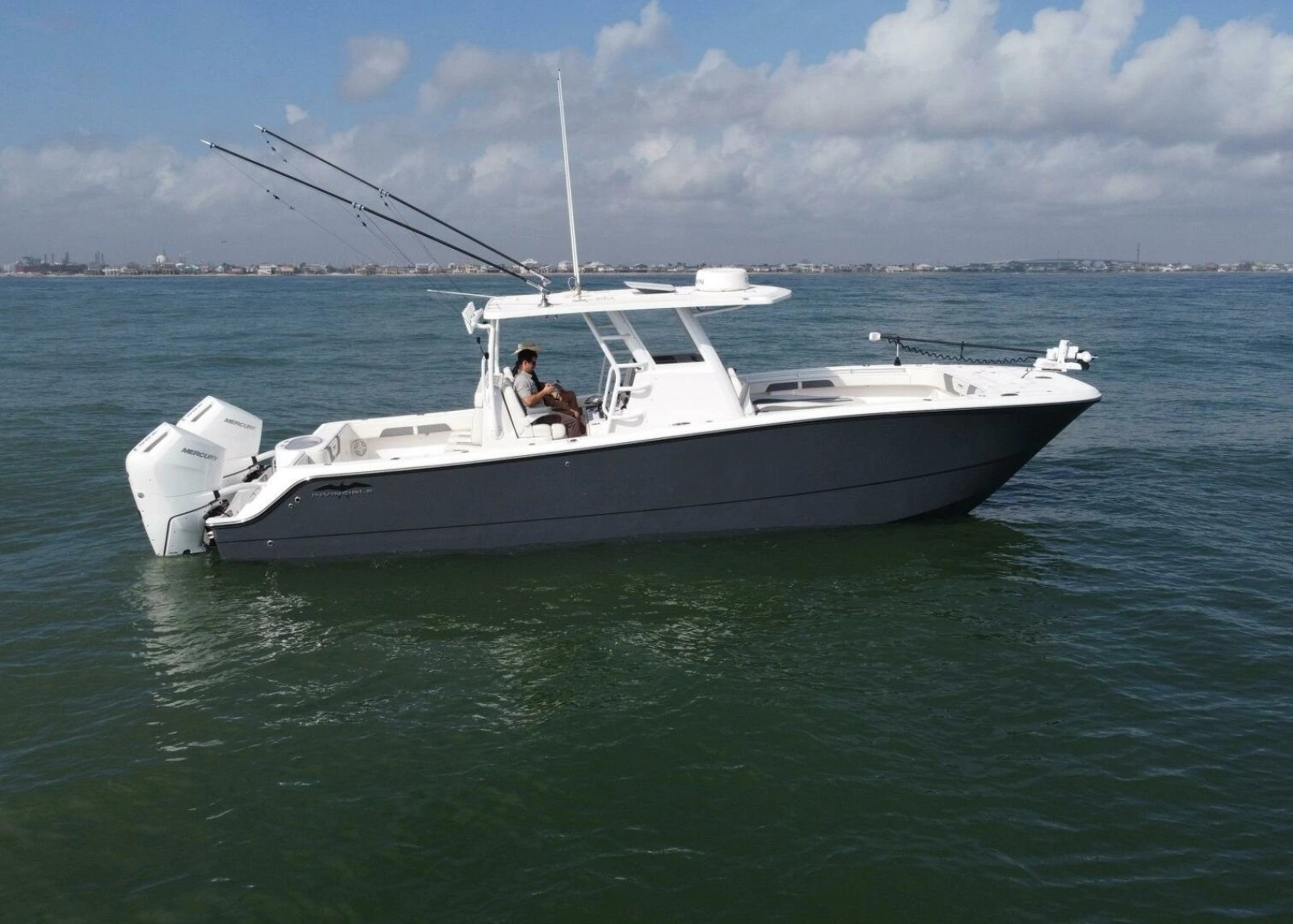 2024 Invincible 33 Catamaran- KUHL BREEZE- Profile