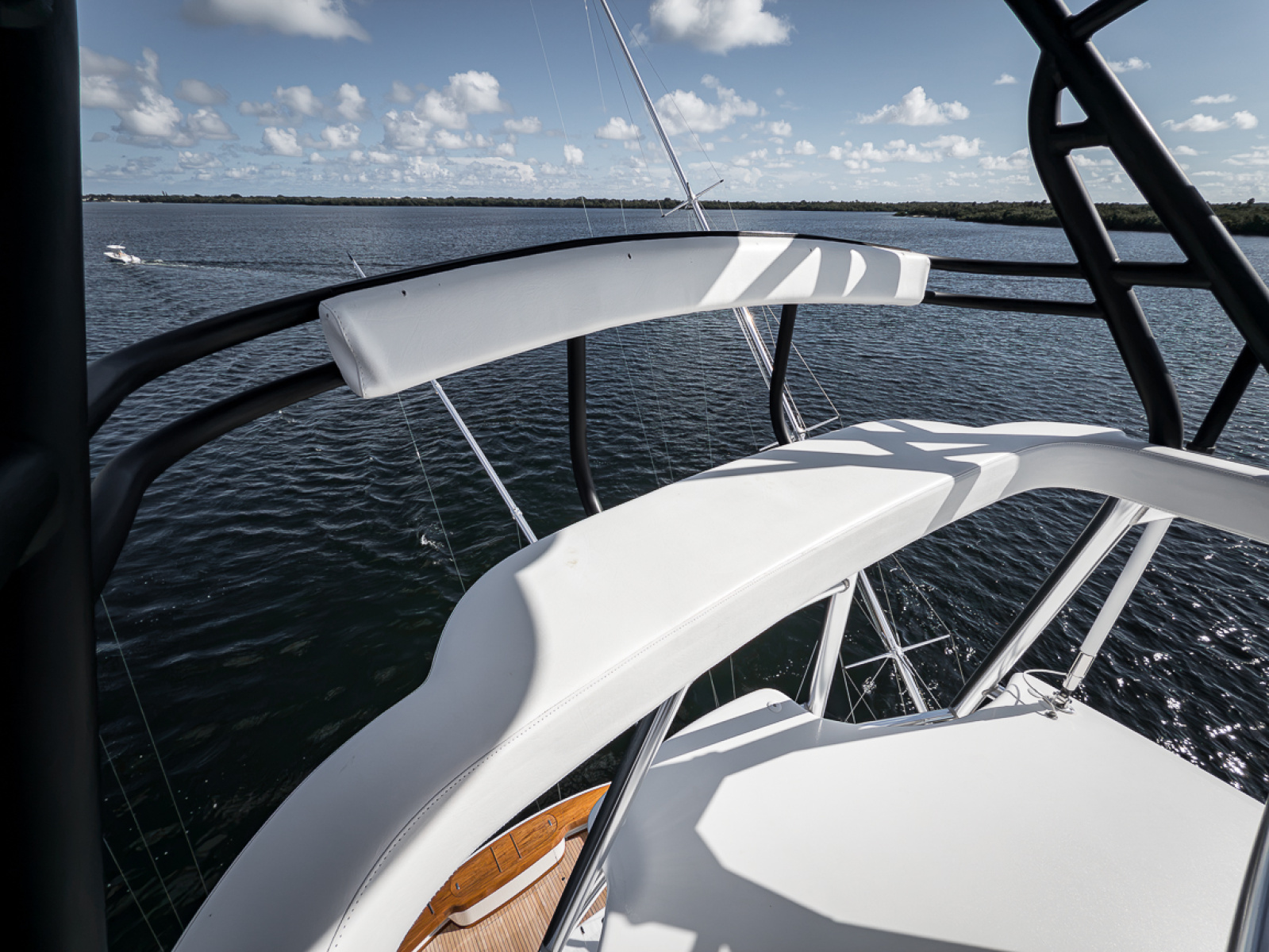 2020 Viking 68 Convertible