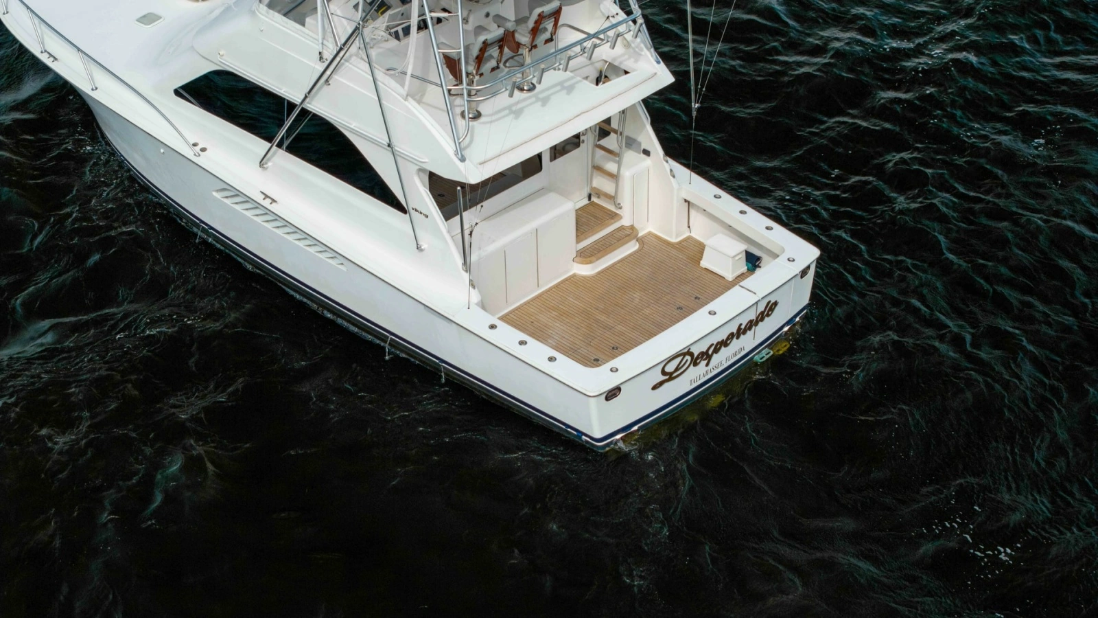 Aft Deck and Cockpit Area