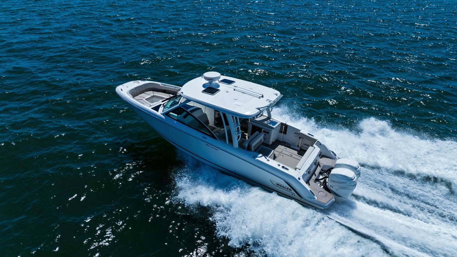 Aerial View of 320 Vantage Cruising