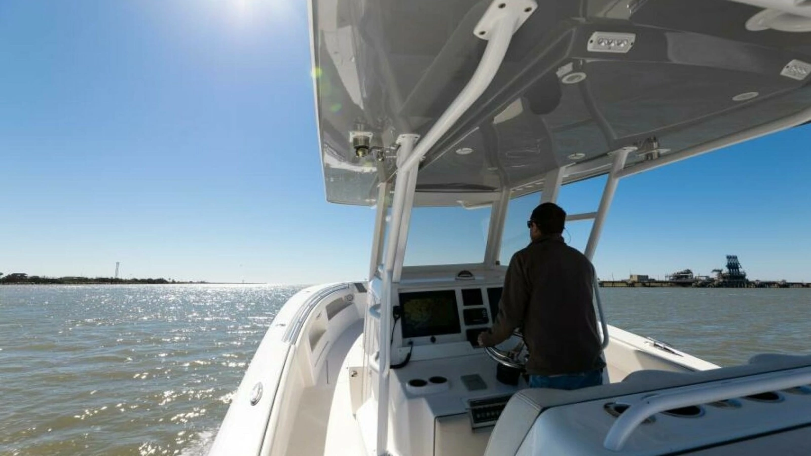 2019 Invincible 39 Open