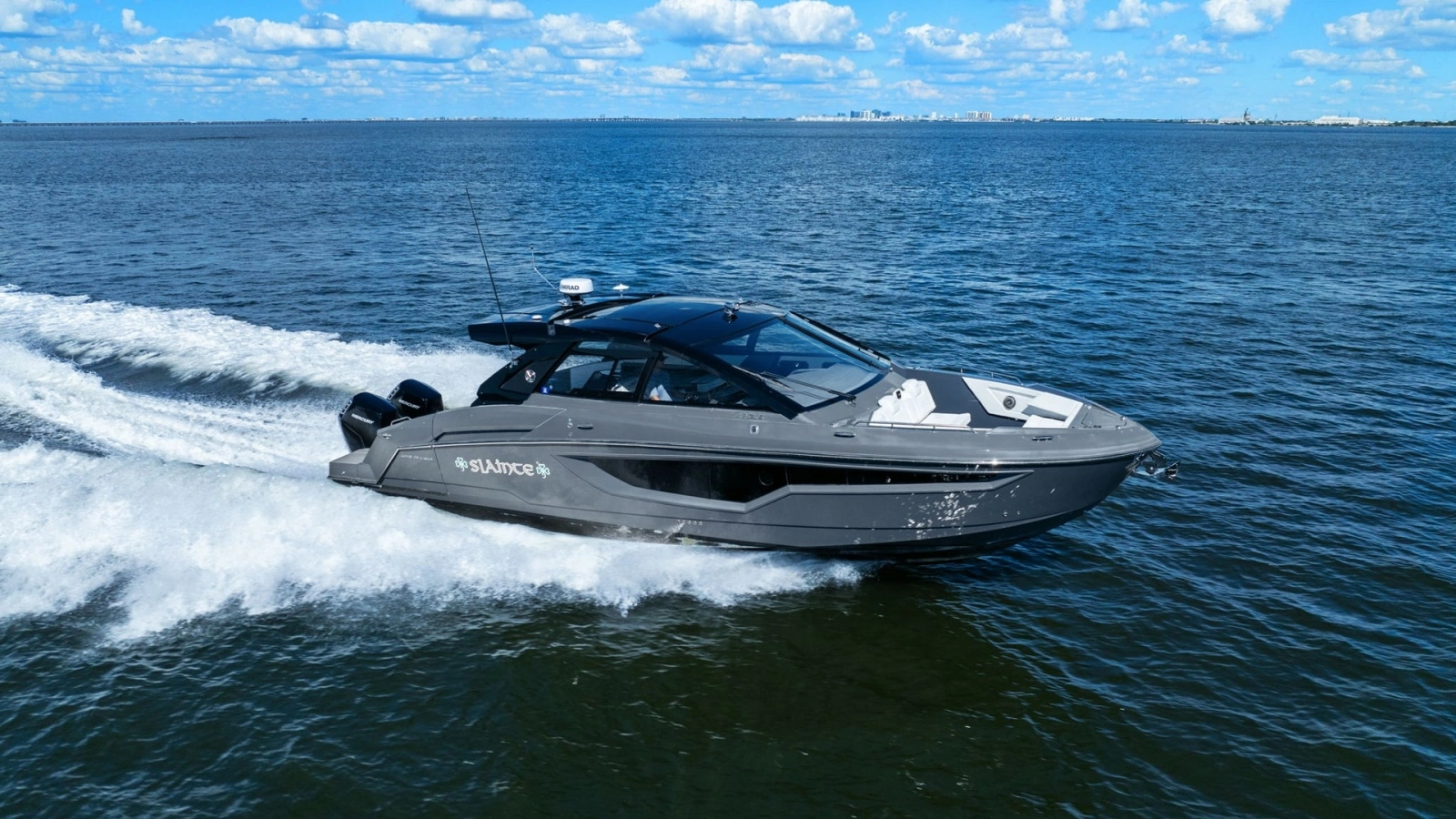 Cruisers Yachts 42 GLS Side View