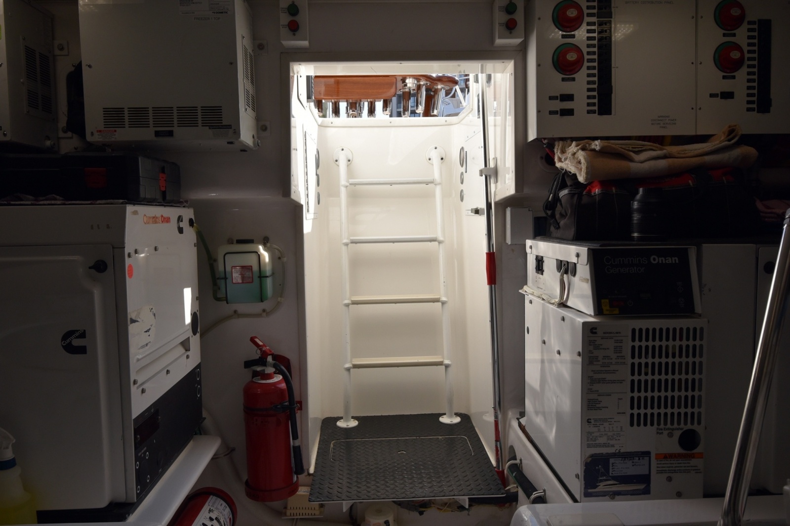55' 2016 Viking 55 Convertible