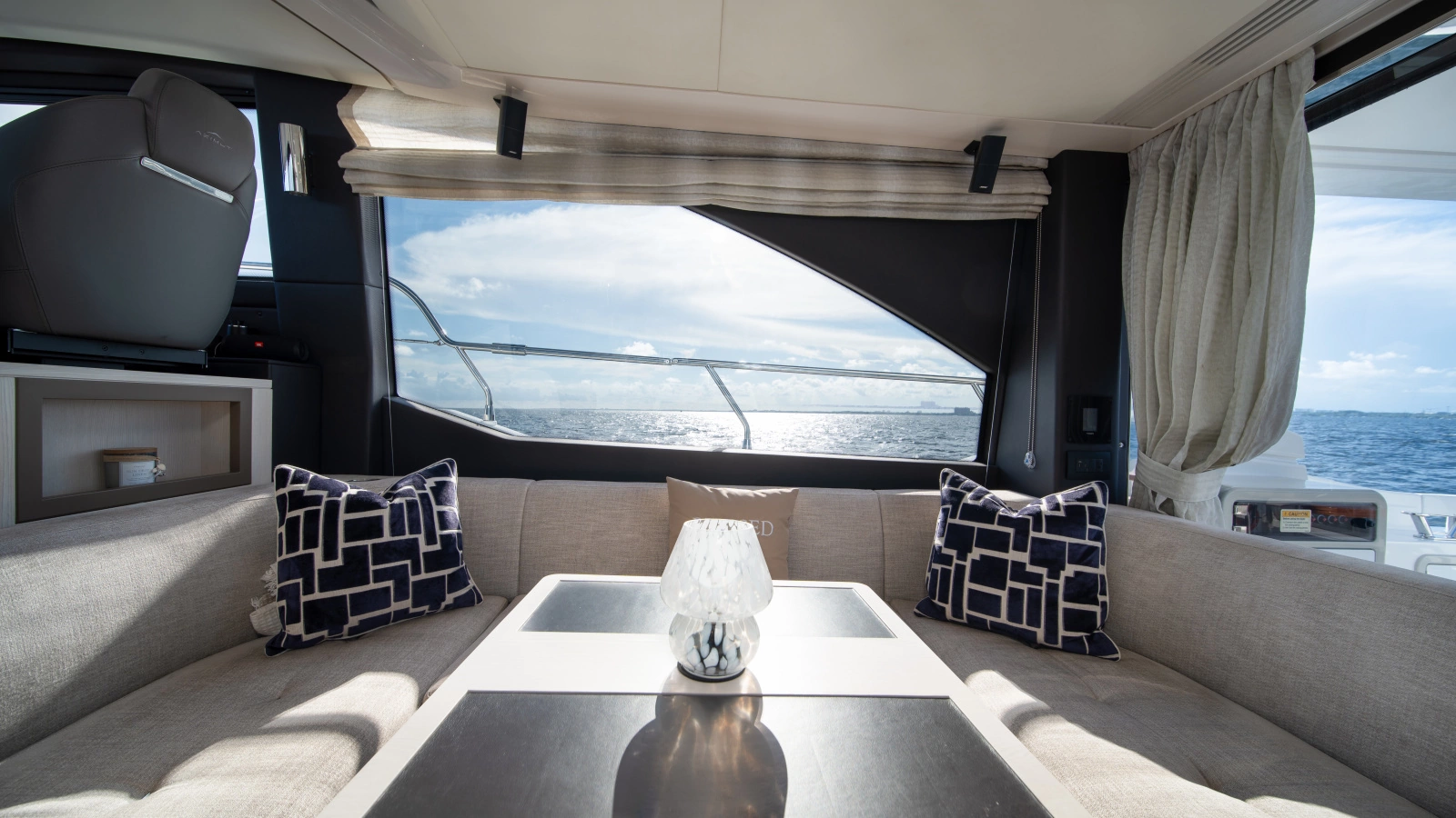 2020 Azimut 50 Flybridge