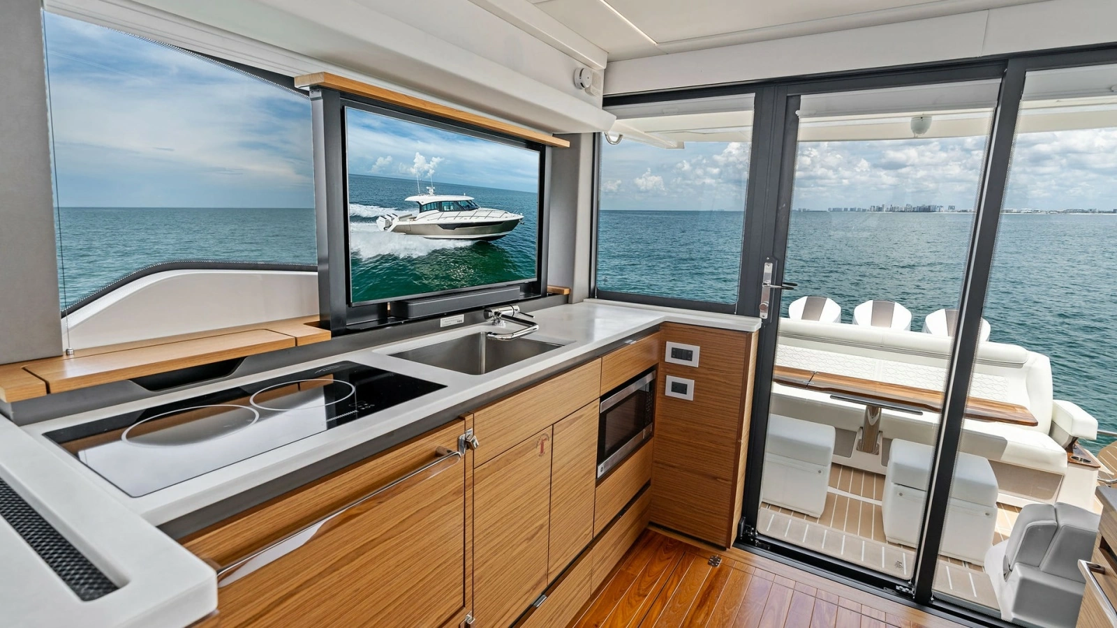 Galley and Aft Deck with Sea View