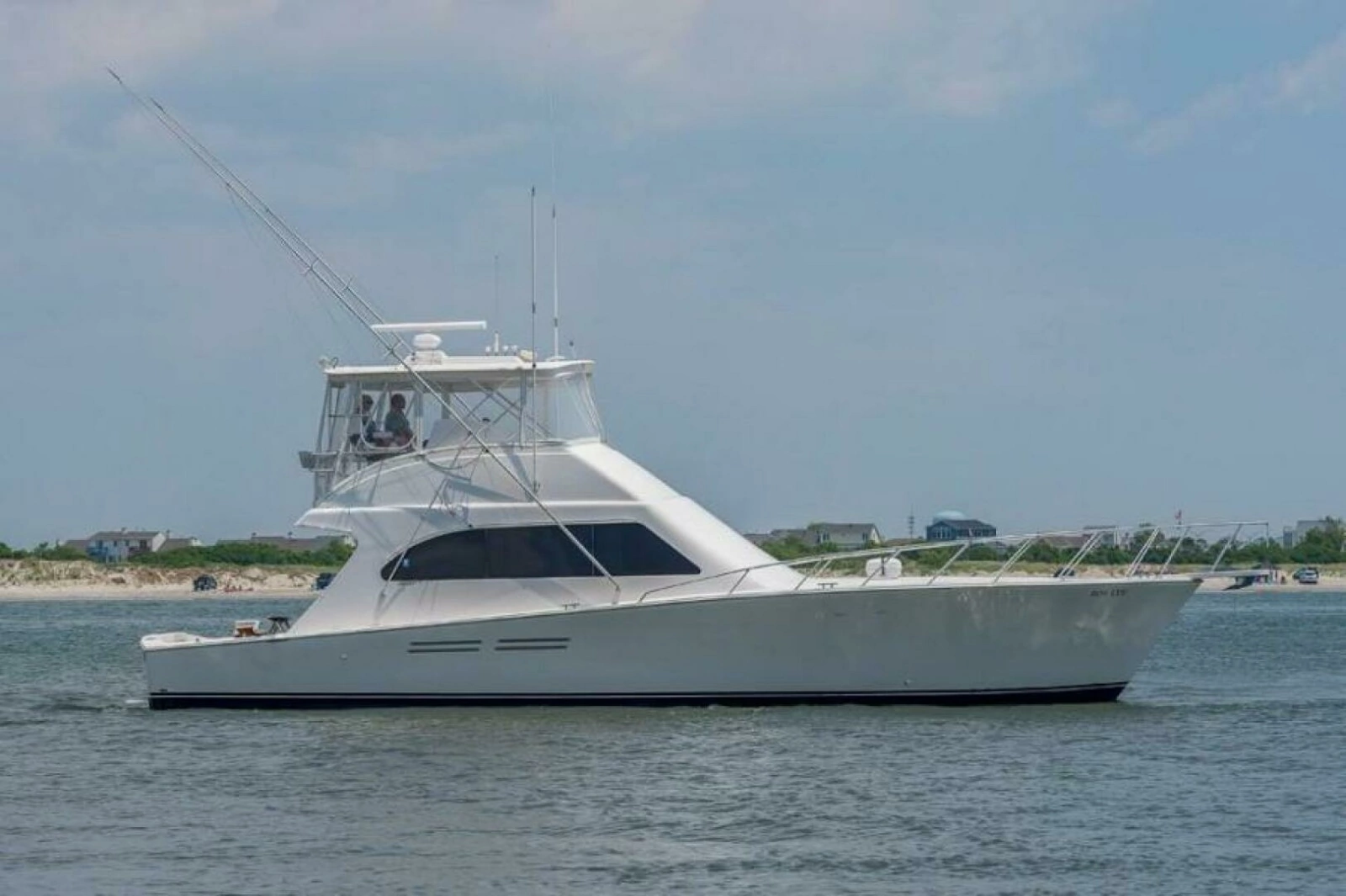 Post 53 - Ros Lyn - Exterior Profile