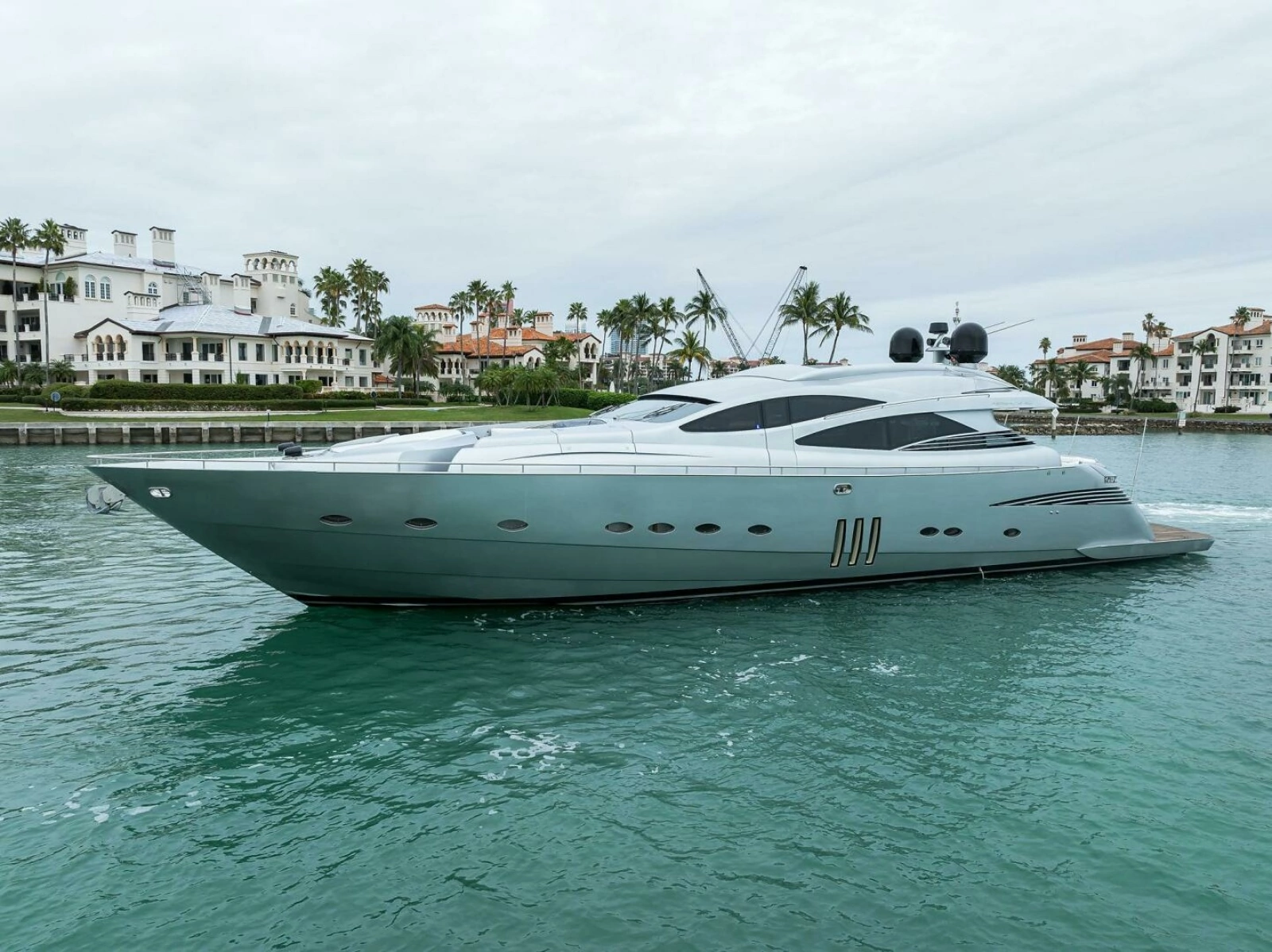 2009 Pershing 90 Express