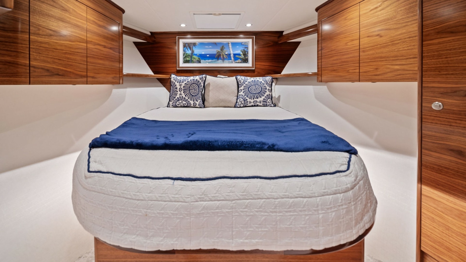 VIP Forward Stateroom