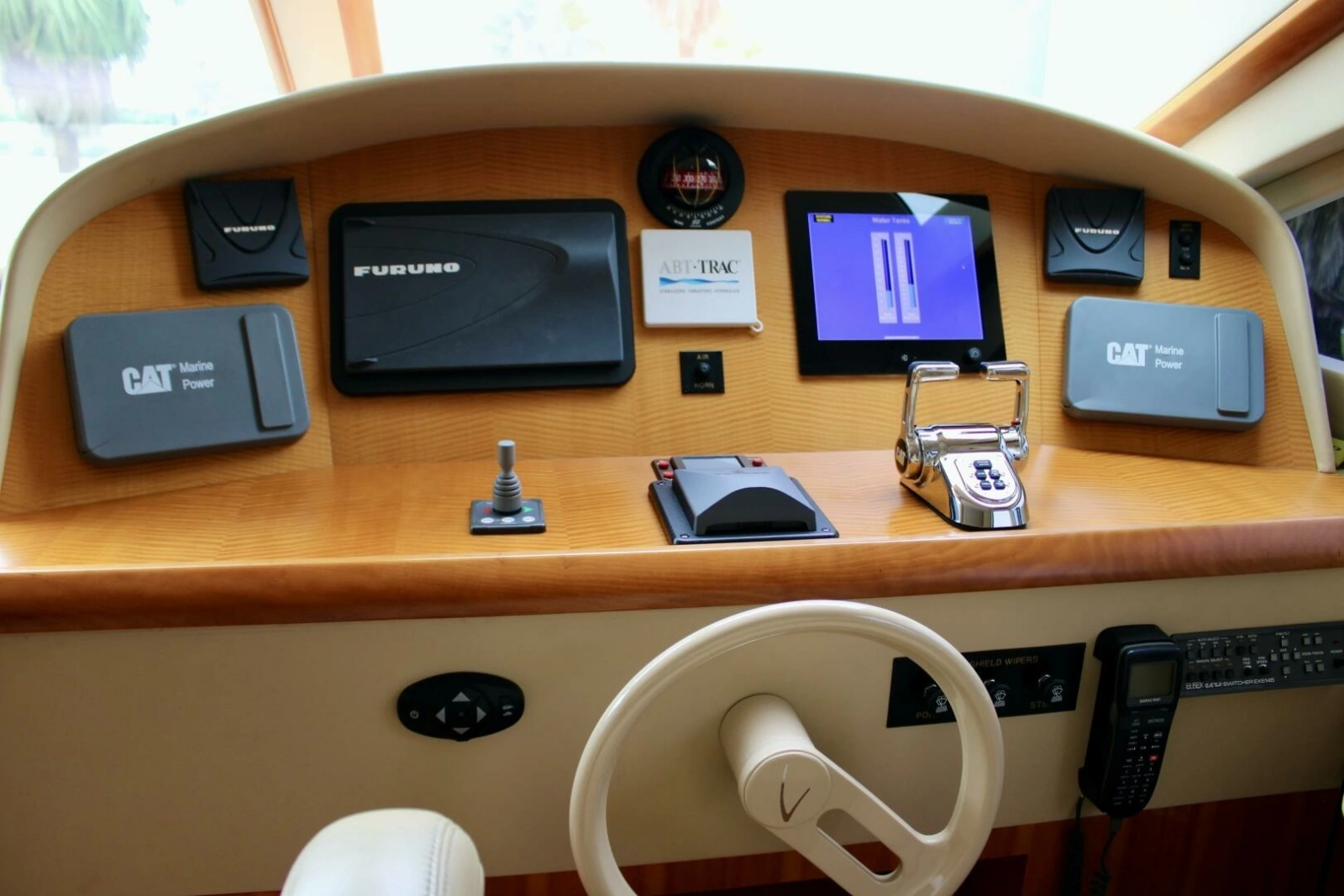 2007 Lazzara 74 Motor Yacht Kathleen