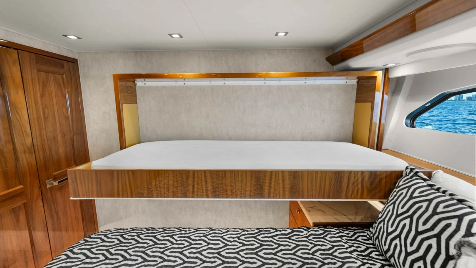 Stateroom with Convertible Bunk