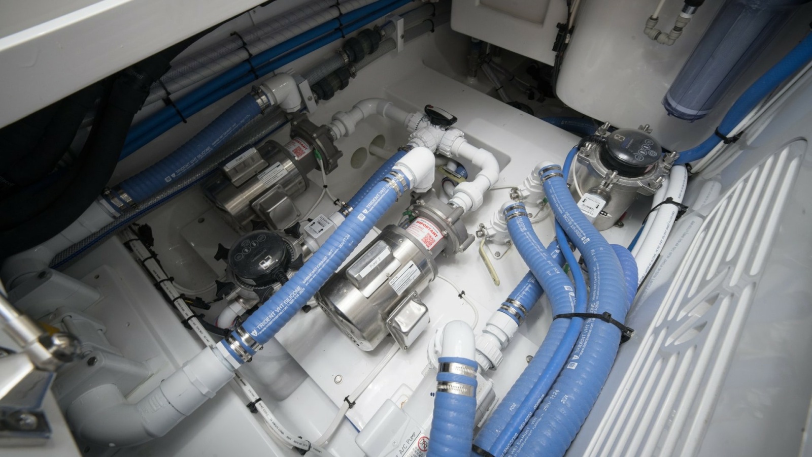 2026 Winter Custom Yachts 75 Open Convertible- MISS CARRIE- Engine Room