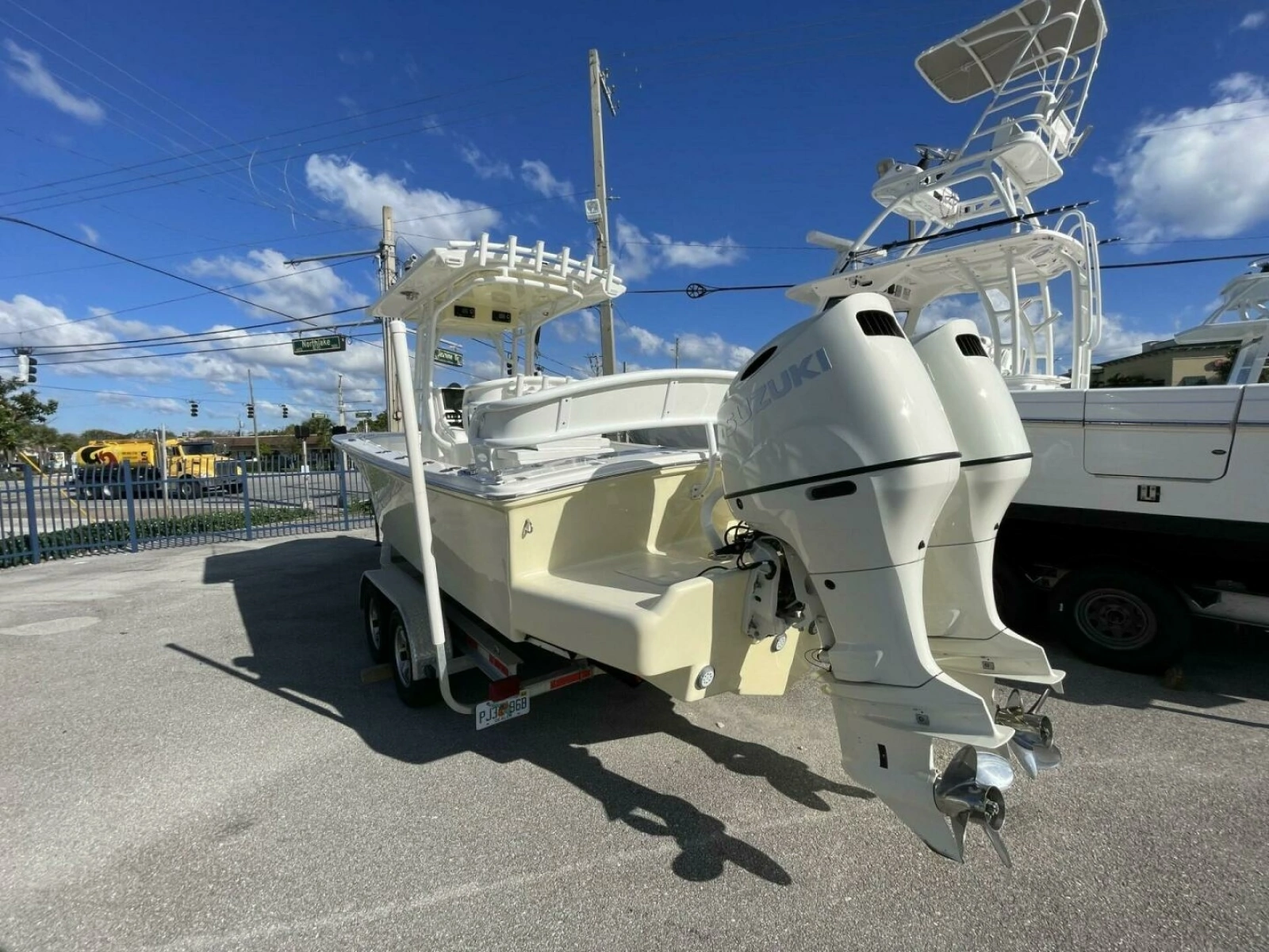 Silverhawk 2700CC - COLLEEN - Aft Profile with Engines