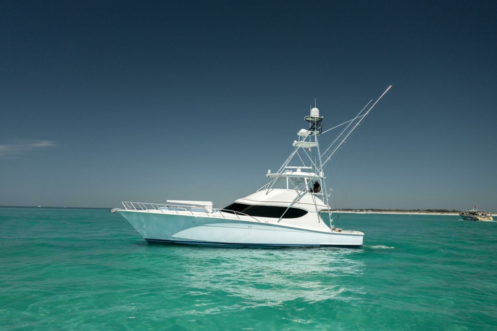 60' 2016 Hatteras GT60