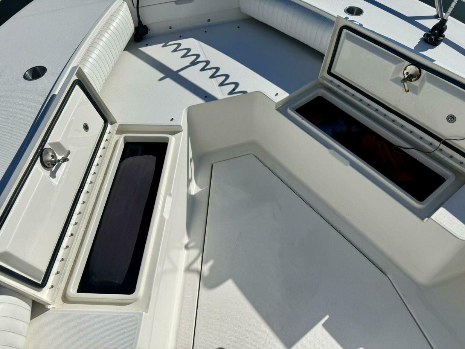 29' 2006 Regulator 29 FS