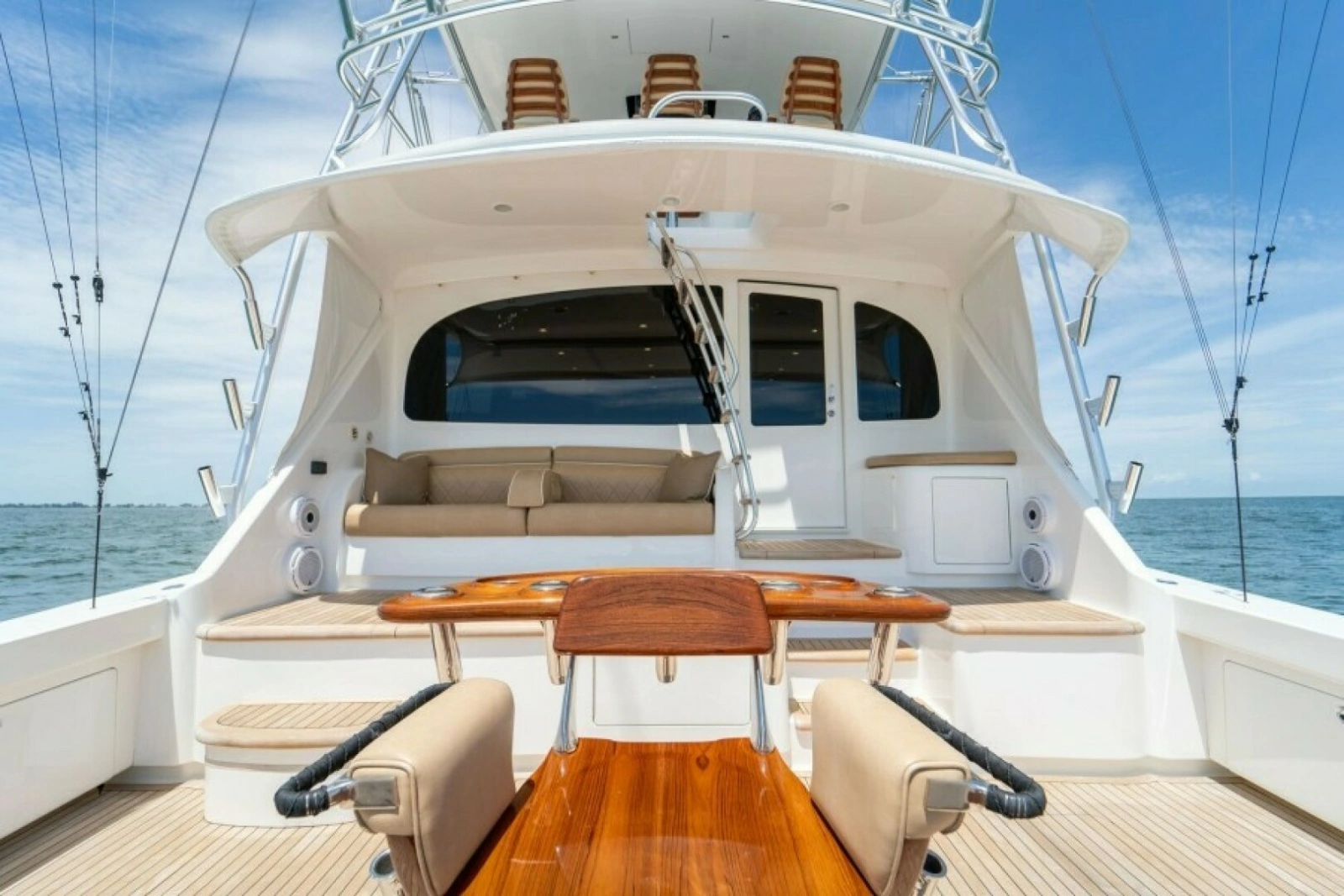 2018 Viking 72 Convertible - Wrapped Up