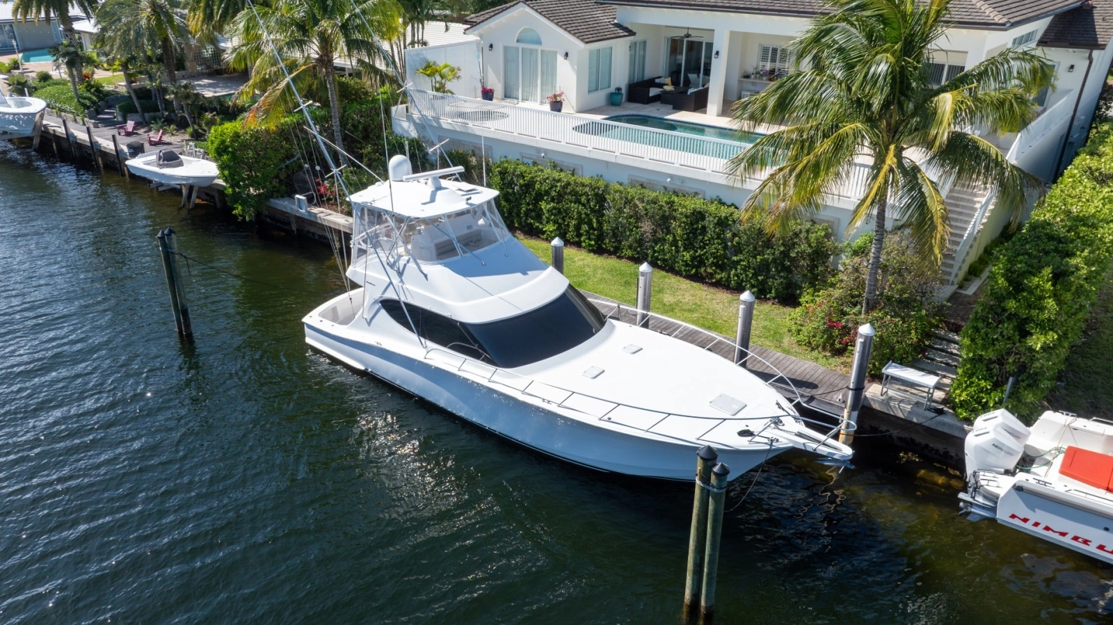 2017 Hatteras 54 GT